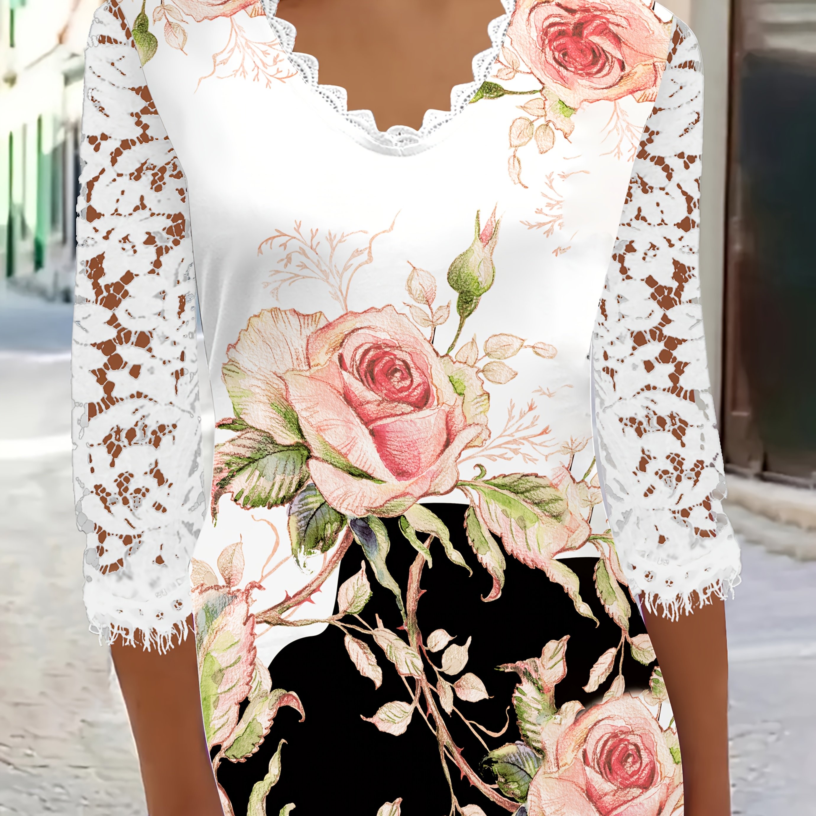 E-shop Elegantes Damen T-Shirt mit Spitzen- und Blumendruck
