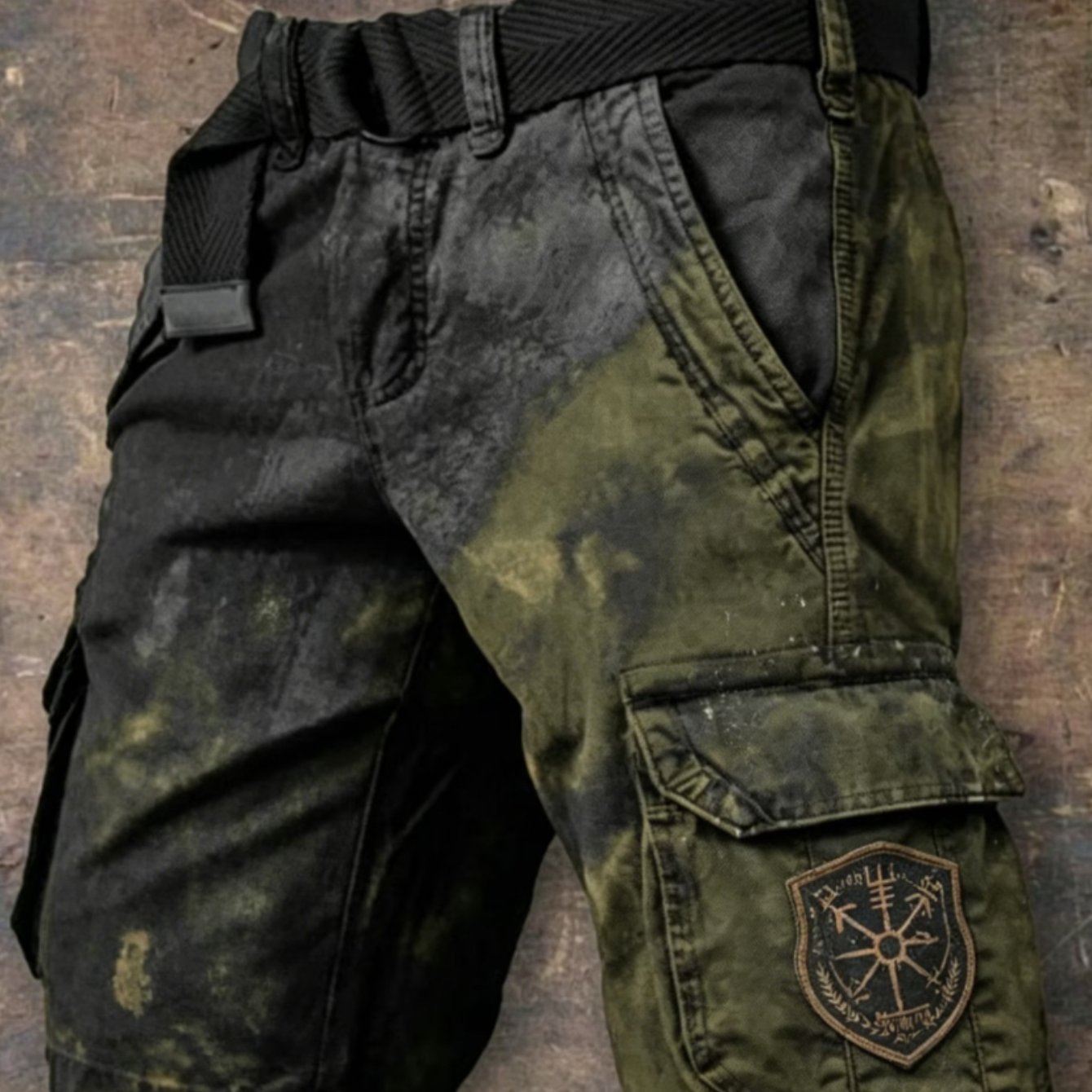 Image of Men's Camo Camouflage Cargo Shorts With Shield Badge Print & Multi- - Loose-fit Outdoor Shorts Suitable For, Camping,, Casual Wear - Belt Not Included (no Belt Compatible), Plus Size