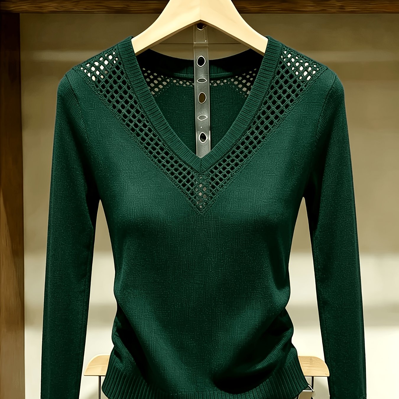 TEMU Women's Autumn/winter Clothing, Long-sleeve Solid Color Sweater With V-neck And Cut-out Design, Regular Fit Sweater For Spring And Autumn