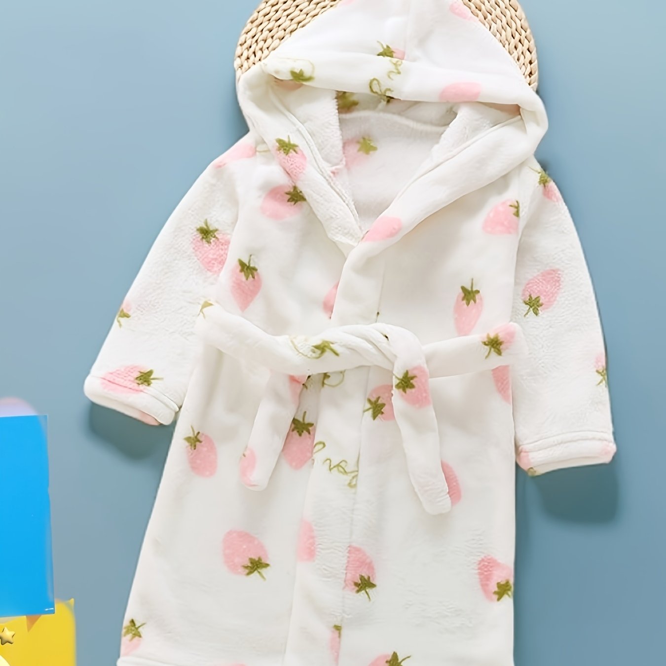 Image of Girls' White Hooded Strawberry Bathrobe Robe With Plush Hood & Belt - Pink Strawberry & Leaf Print Doll, Cozy Kimono For Party Outfit, Hand Washable Loose-fit Children's Pajamas