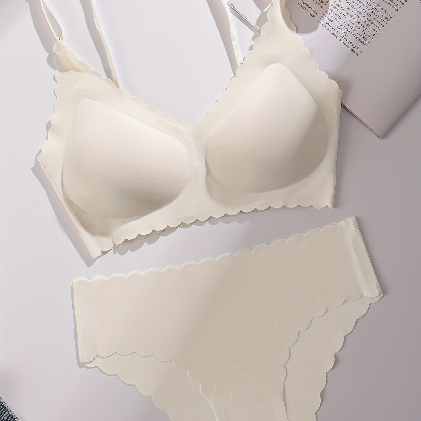 TEMU 1 Set Women's Bra And Panty Set Seamless Summer Cooling Lingerie Solid Color Thin Straps Adjustable Removable Cup