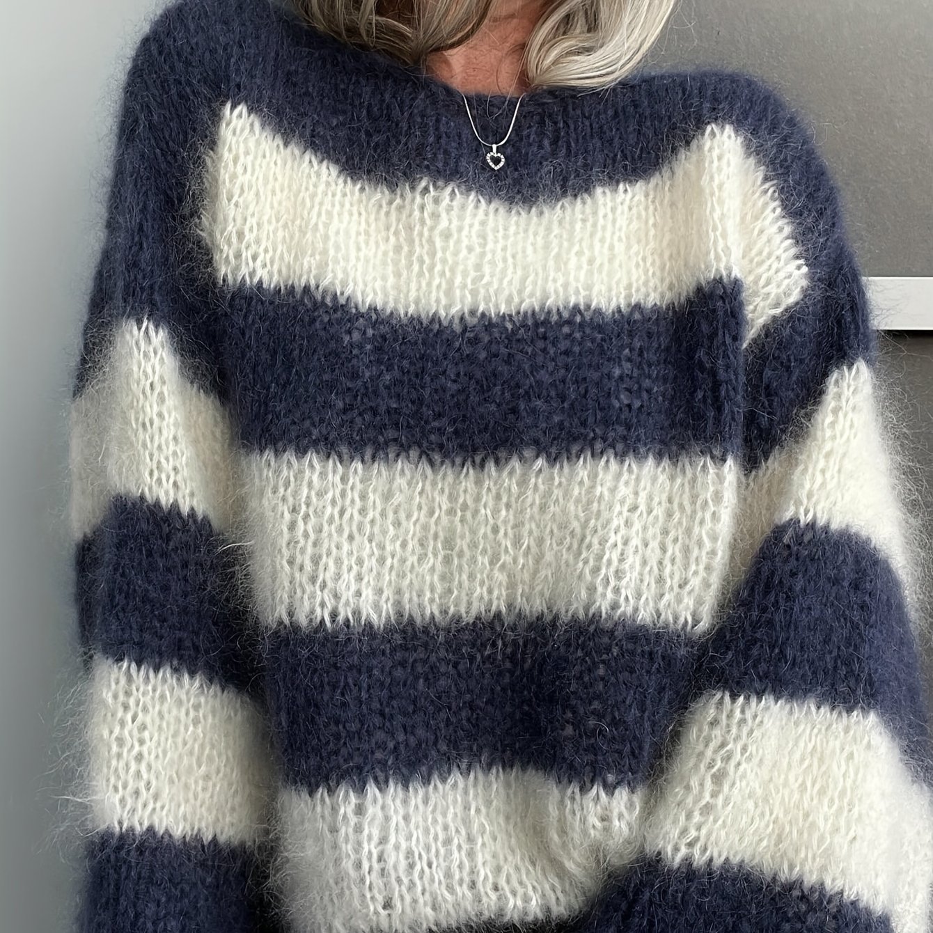 New Autumn And Winter Striped Color- Sweater For Women, Featuring A Relaxed Fit Loose And Flattering, Soft And Cozy Pullover