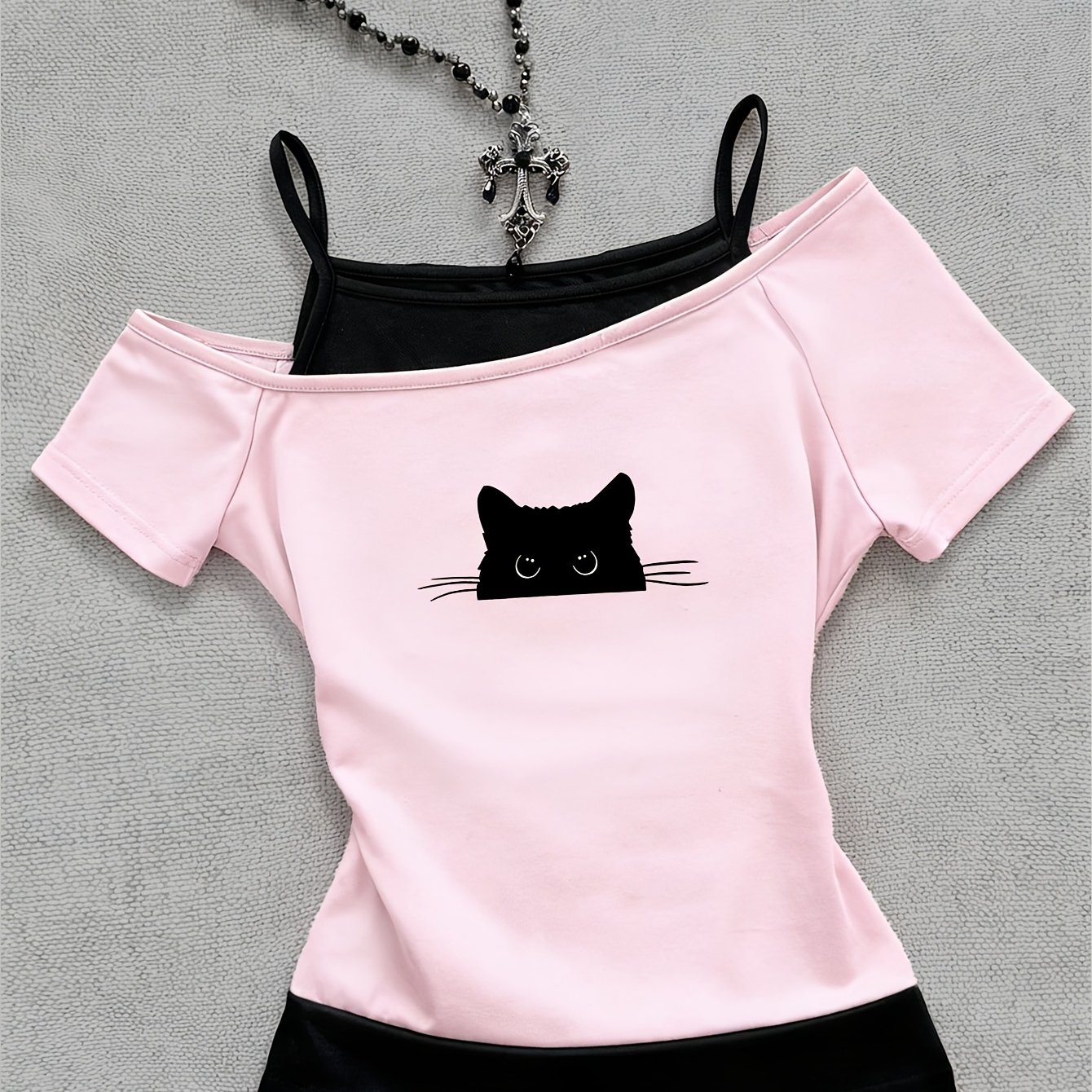TEMU A Fashionable 2-in-1 Look Top, A Slim-fit Y2k Versatile Off-shoulder Short-sleeve T-shirt For Spring And Summer, Featuring A Print Design,