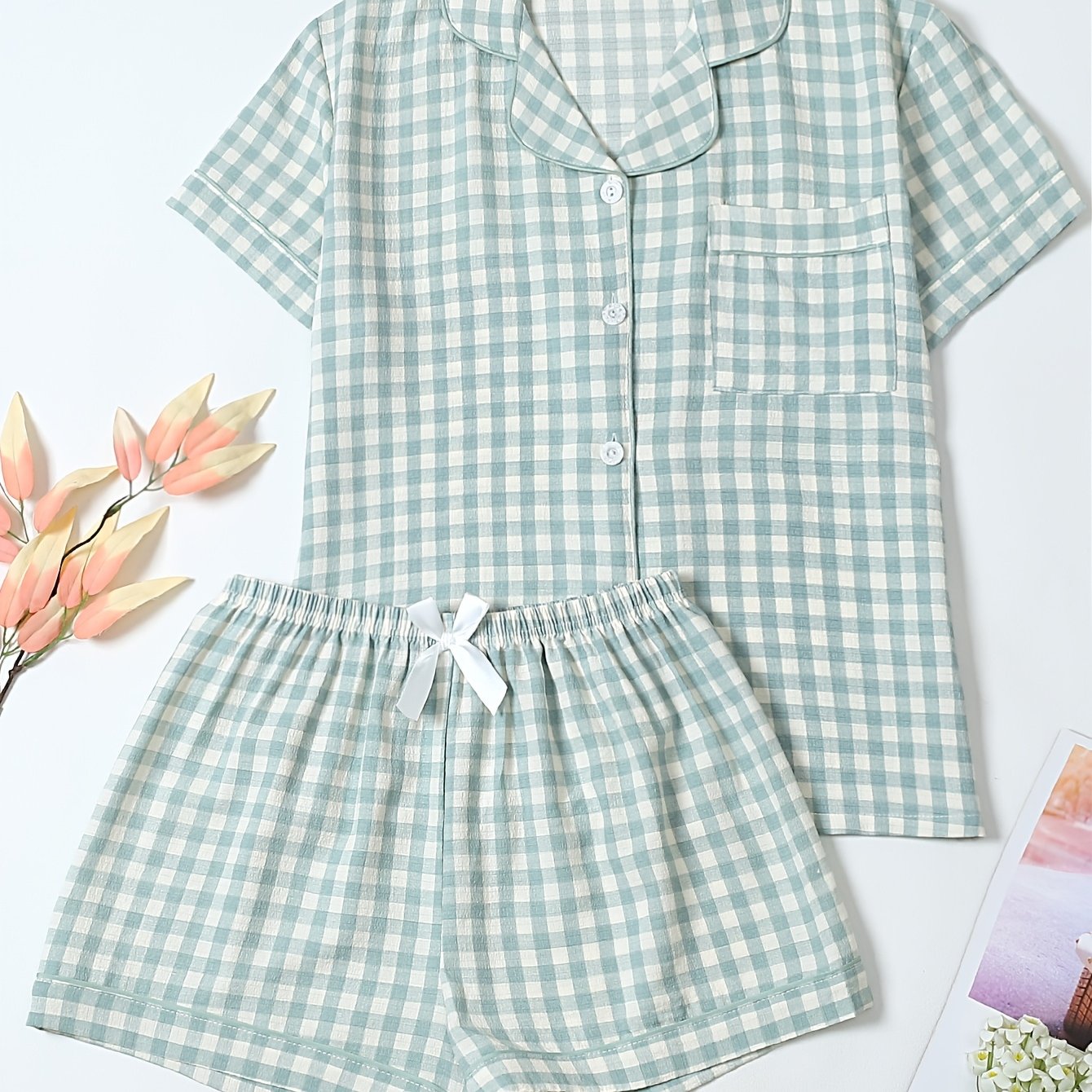 TEMU Spring/summer Women's Waffle Check Skin-friendly Bubble Crease Casual Pajama 2pcs Set: 1 Short-sleeve Trimmed Top   1 Bow Shorts