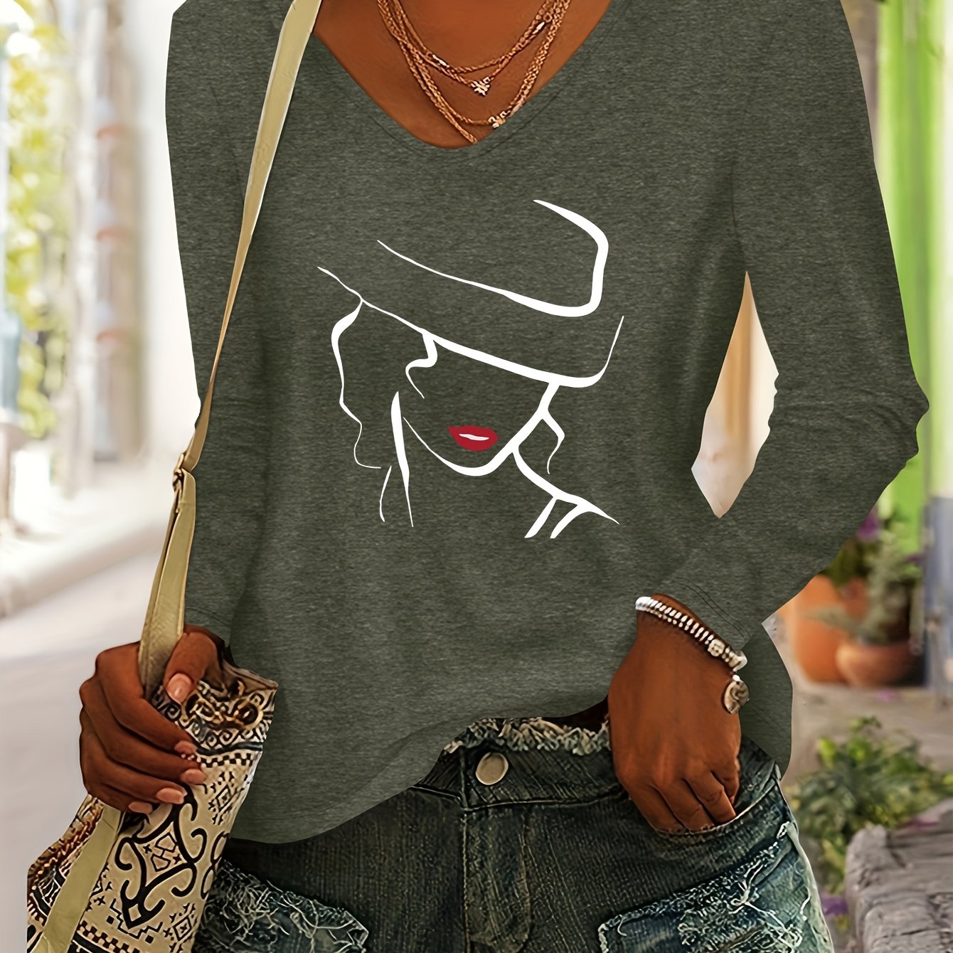 E-shop Modisches Damen-Top mit Porträtmuster-Druck für Herbst/Winter, Alltags-vielseitiges einfaches bequemes lässiges farbiges Langarm-T-Shirt mit