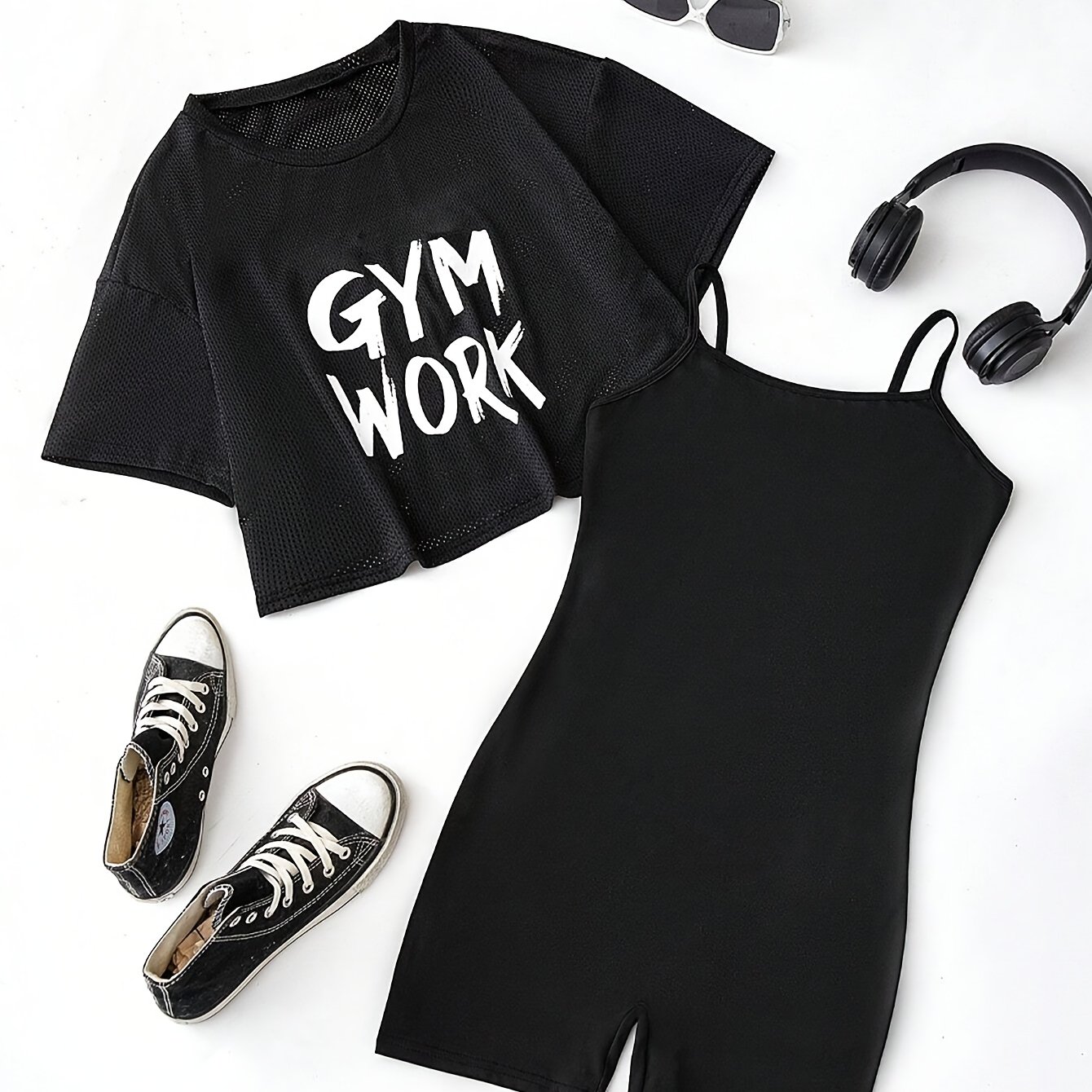 E-shop Damenmode Schwarzes Kurzarm-T-Shirt Camisole-Body Zweiteiliges Set für die Rückkehr in die , Abschlussfeier, Rückkehr-Outfits,