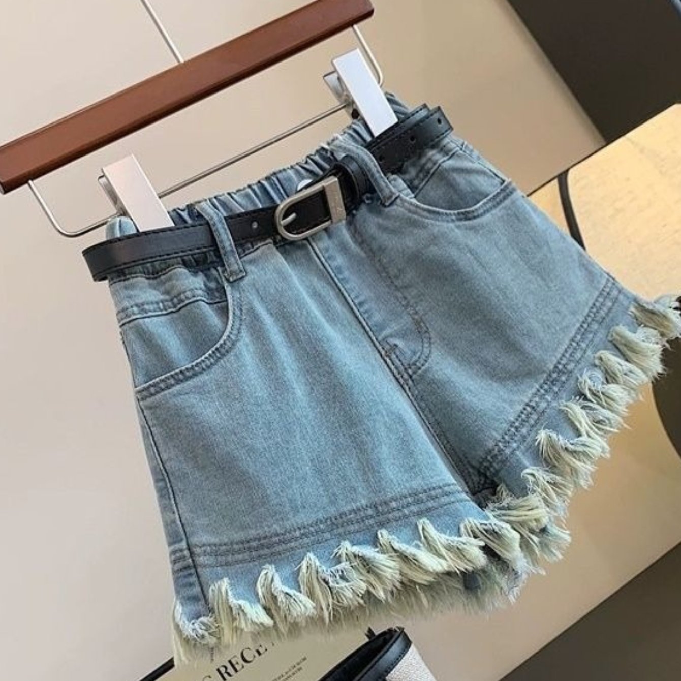 Girls Denim Shorts Summer Vintage Trim Lightweight Hot Pants, Fashionable Versatile Casual Jean Shorts For Kids