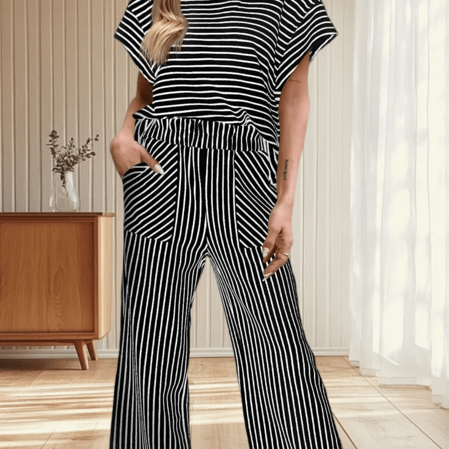 Image of Striped Matching 2pcs Outfits Short Sleeve T Shirt And Wide Leg Pants Lounge Set With Pockets For Women
