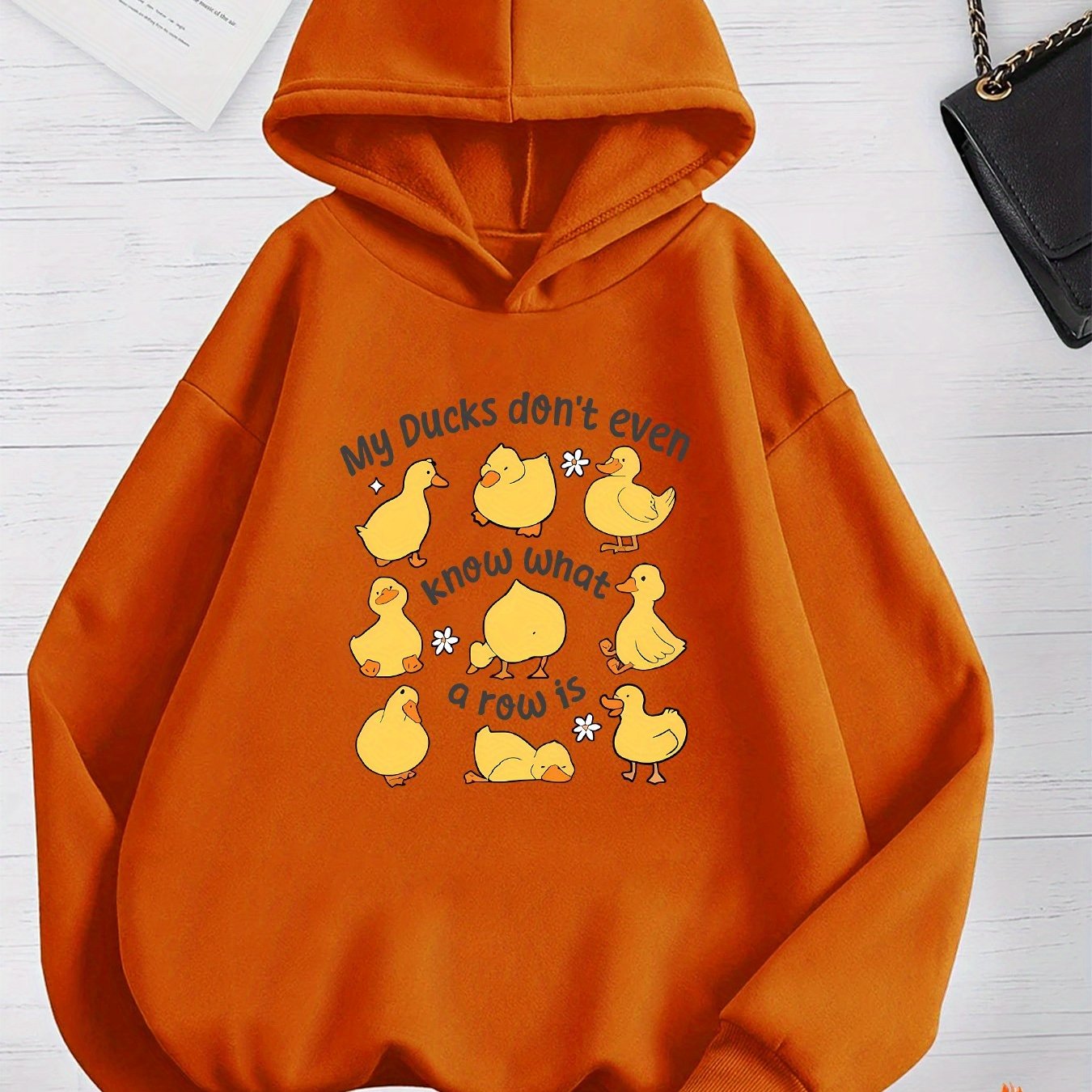 TEMU [plus Size] 1pc Fashionable Elegant Beautiful Y2k Style Letter Cartoon Duck Pattern Print Plus Size Fleece Hooded Sweatshirt, Hooded Pullover