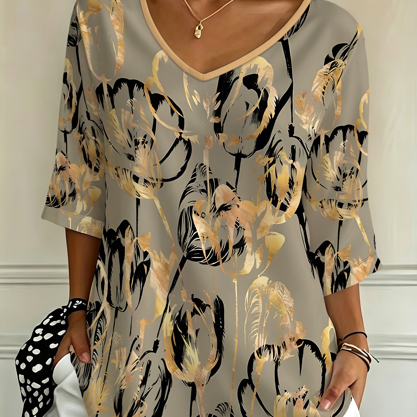 TEMU Plus Size, New Casual Fashion Holiday Plus Size Women' Wash Floral -quarter Sleeve V-neck T-shirt Top
