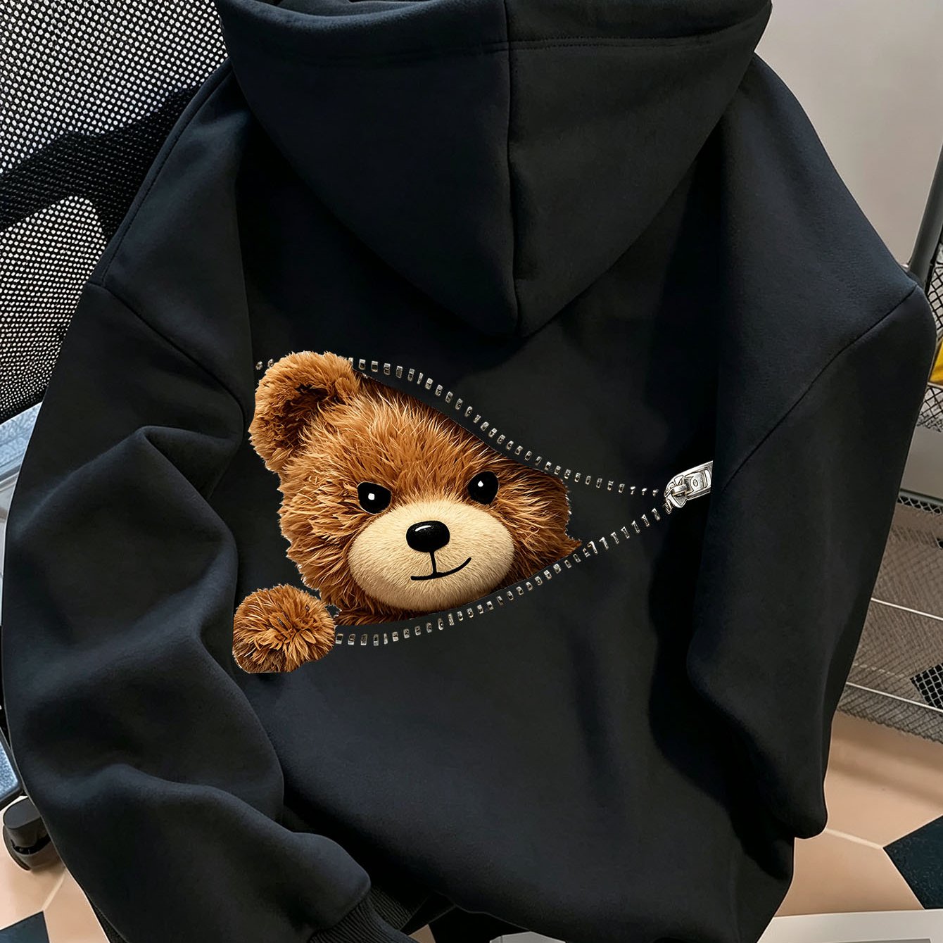TEMU Autumn/winter Street Fashion Drawstring Hooded Sweatshirt With Zipper Bear Print, Trendy Style. Features A Hood With Drawstring And Kangaroo