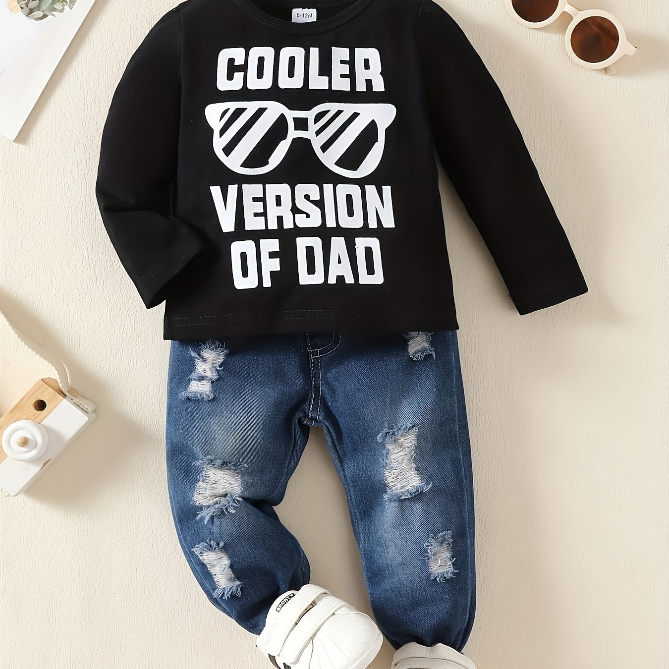 Image of New To Graphic Long Sleeve Top & Distressed Denim Jeans Set - Black Casual Outfit With Arrow Design, Perfect For Fall/winter, Everyday Outfit | Trendy Outfit | Stylish Outfit, Clothes, For Outdoor