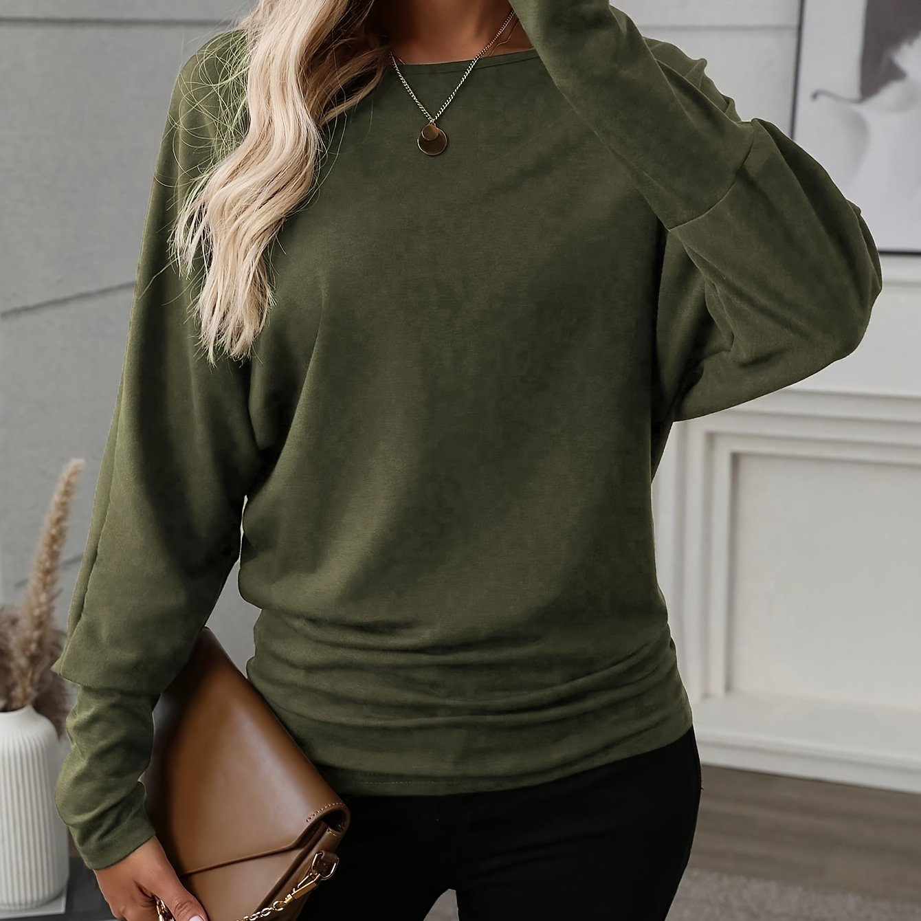 E-shop Herbst Winter Damenmode Lässiges, einfarbiges Langarmshirt, geeignet für den