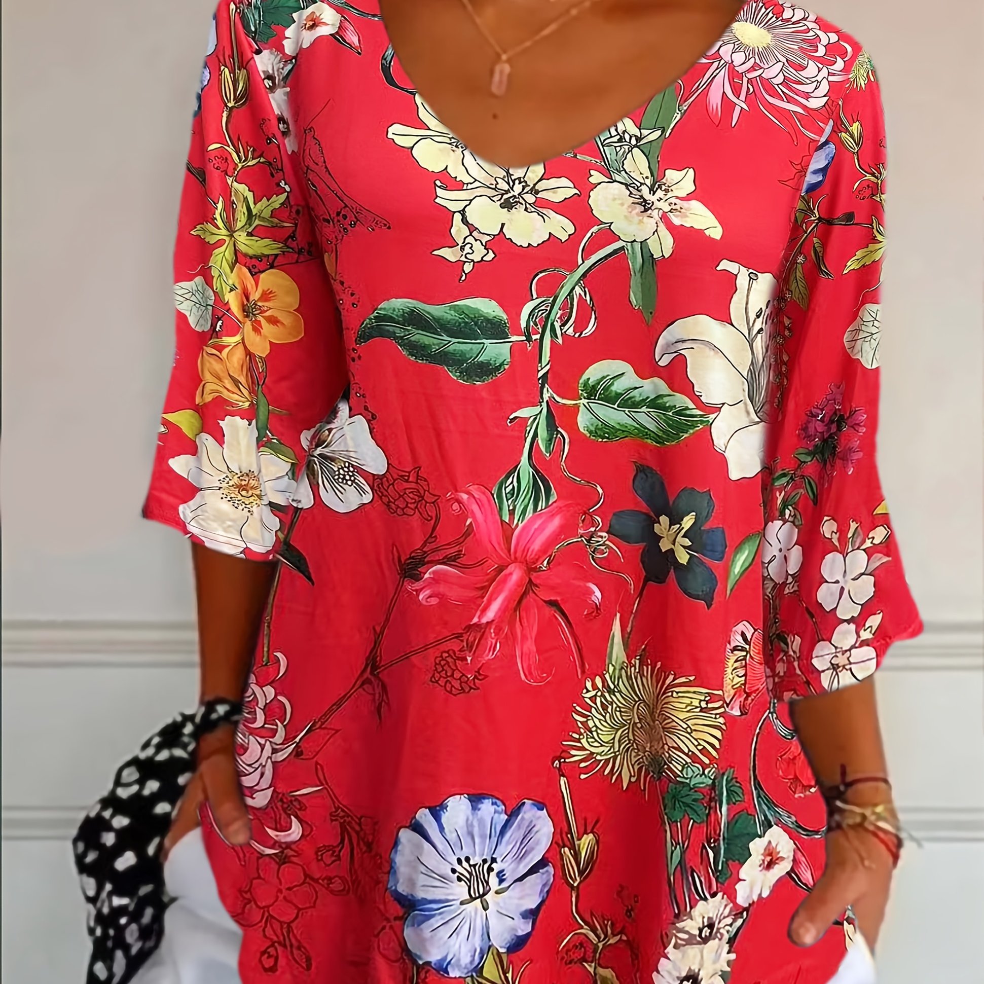E-shop Plus Size - Plus Size - Plus Size Damen V-Ausschnitt Mode Blumenmuster Bedruckt Locker Elegantes Mid-Sleeve T-Shirt