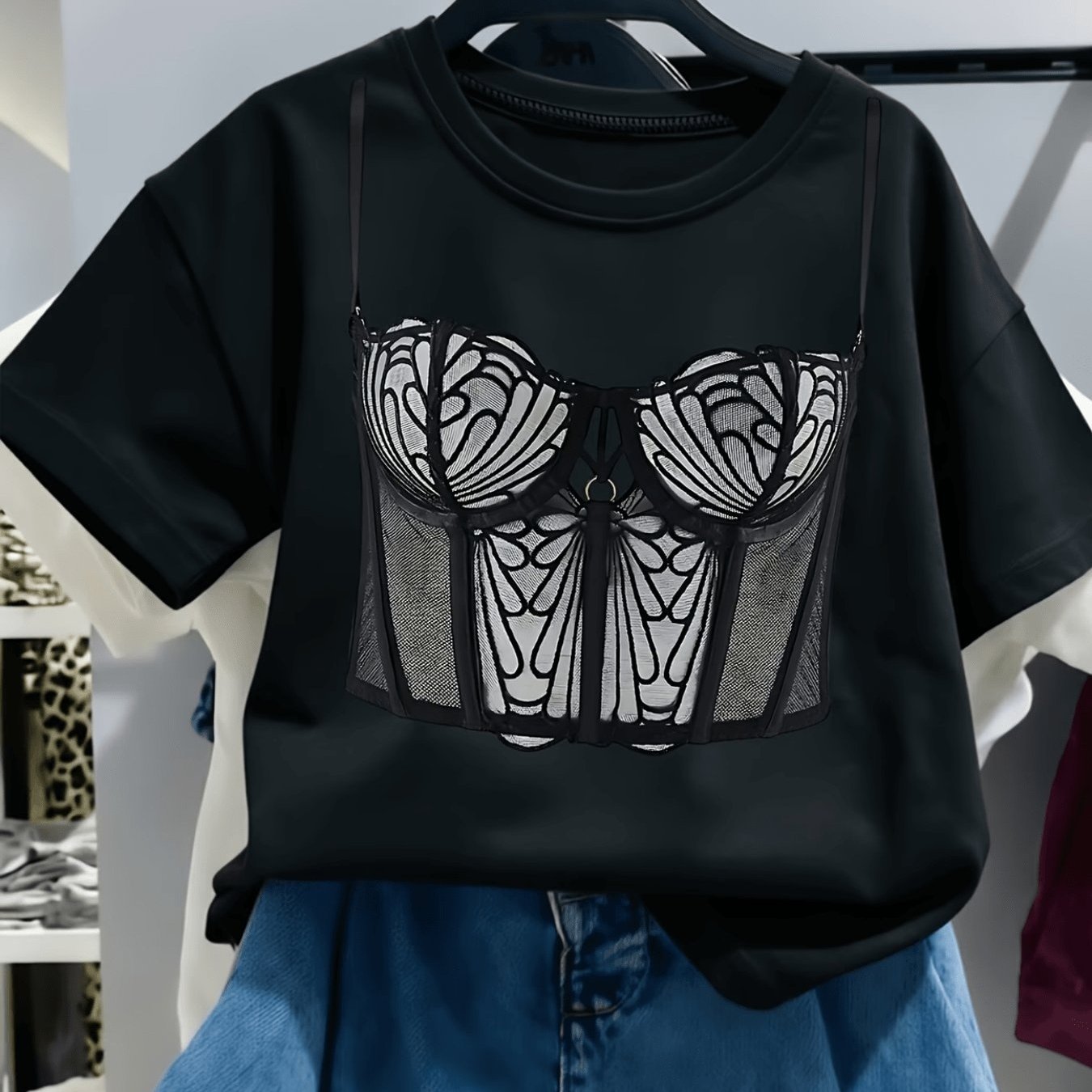 TEMU Element Corset Texture Printed Women's Round Neck Short Sleeve T-shirt, Summer Individual Street Fashion Women's Top, Store Outing Bestie