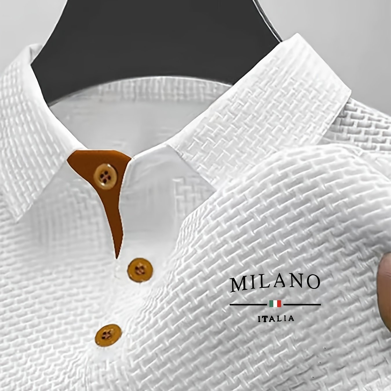 TEMU Men'-color Shirt With A Contrasting Button Featuring Design. The Fabric Is Breathable And Comfortable, Keeping In Summer. Casual Wear And , In