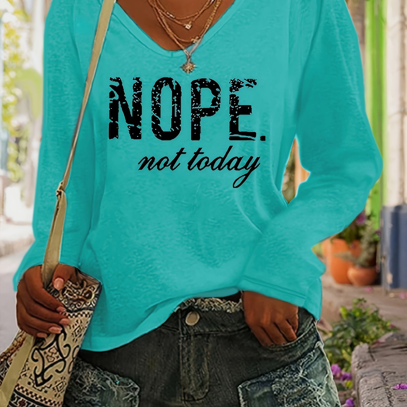 Targeted European And American Women's Fashion Casual Long Sleeve V-neck Base T-shirt