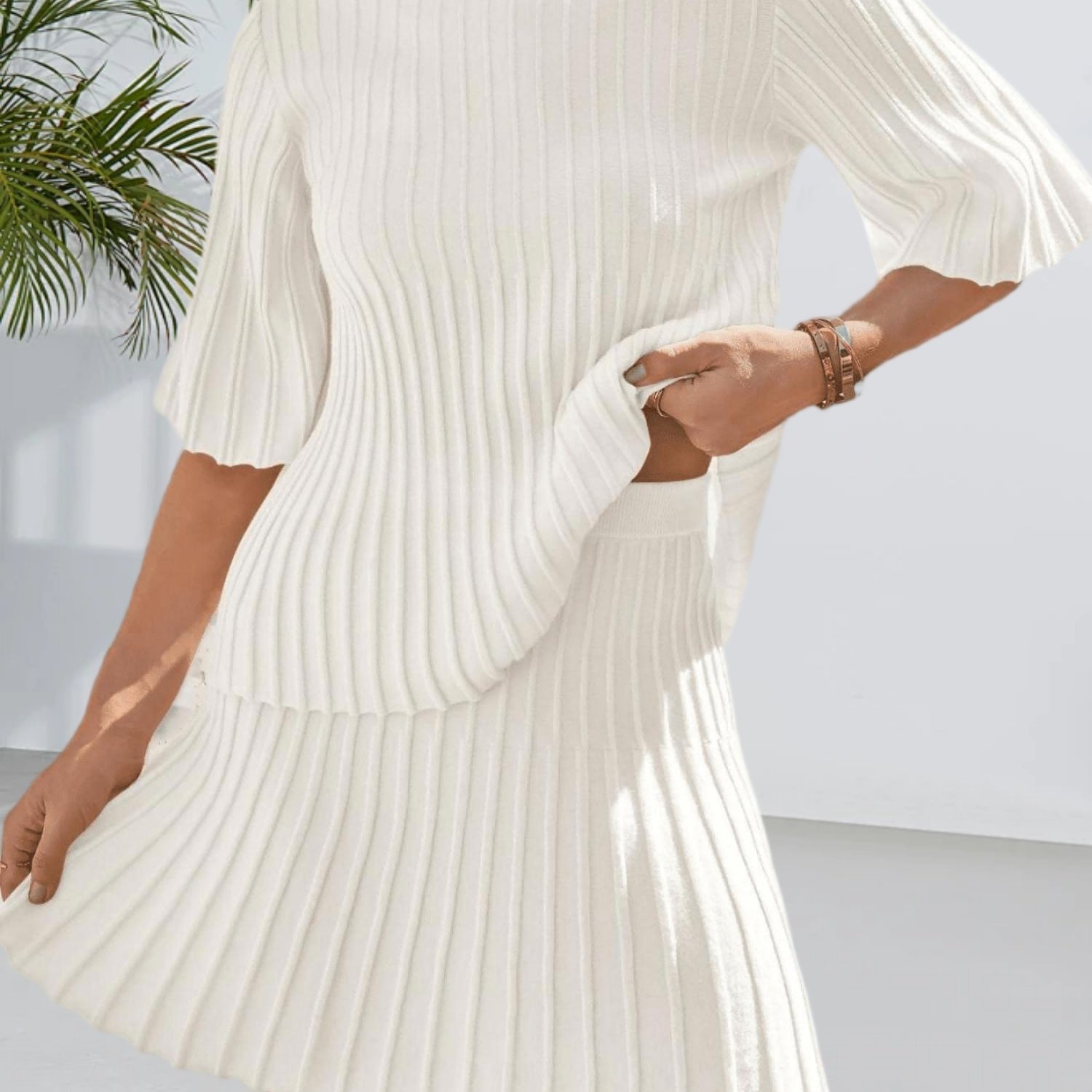 Women's 2pcs Spring Set: Half Sleeve Ribbed Top & Pleated Skirt