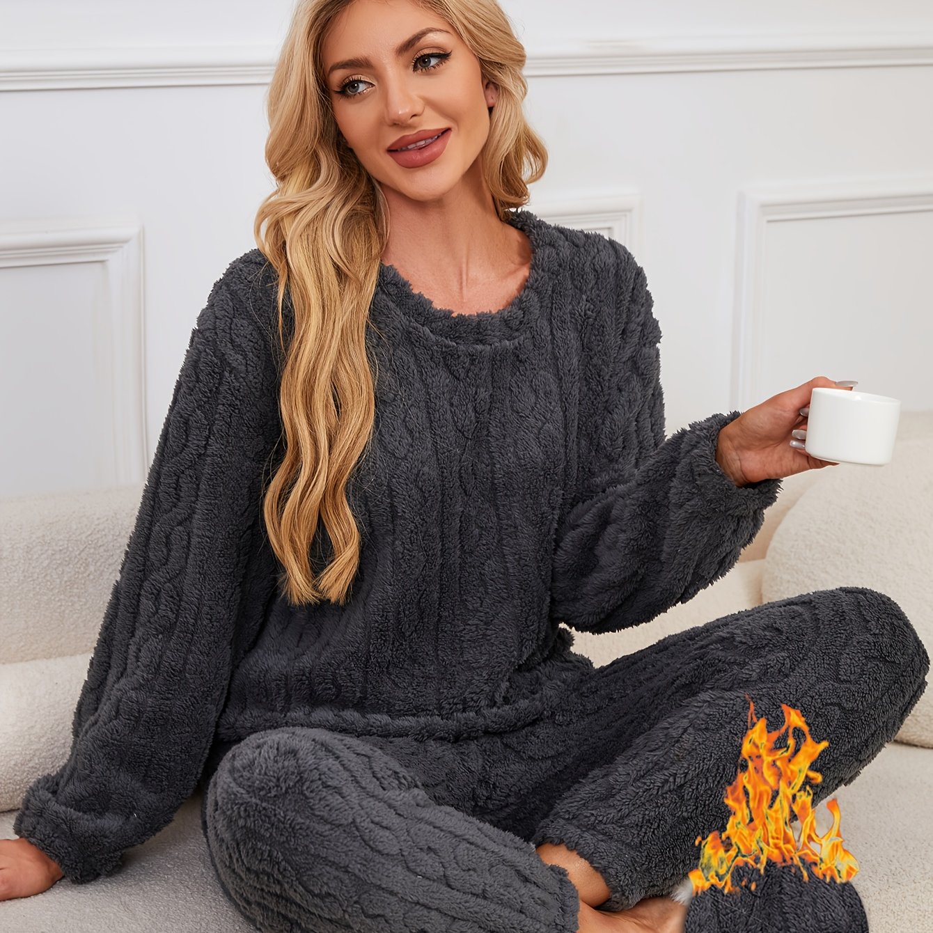 TEMU Tweedelige Dames Winter Pyjama Set, Eenvoudige Mode - Gevoerde Dikke Lange Mouwen Broek Loungewear Set, Kleur Huiskleding Geschikt voor Buiten