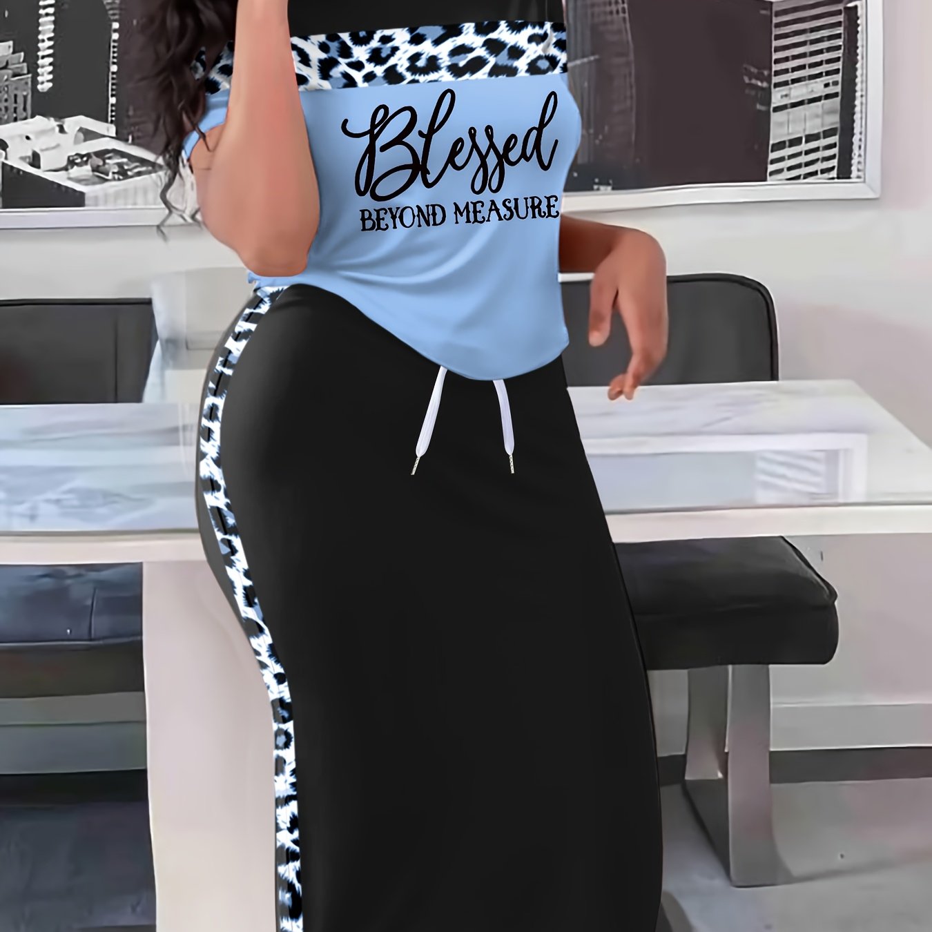 Image of Plus-size Women's Fashion Set, Leopard Print Letter Round Neck T-shirt With A Two-piece Skirt Set, The Skirt Has A Drawstring, Suitable For Wear, Going Out, And Parties