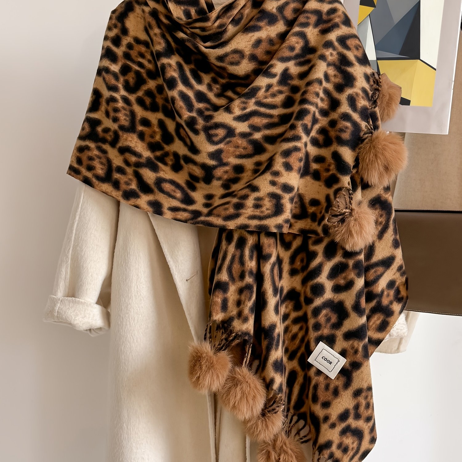 Image of Plus Size - Vintage Leopard Print Pom Pom Shawl - Daily Wear Warm Accessory For European American Women, Comfortable With