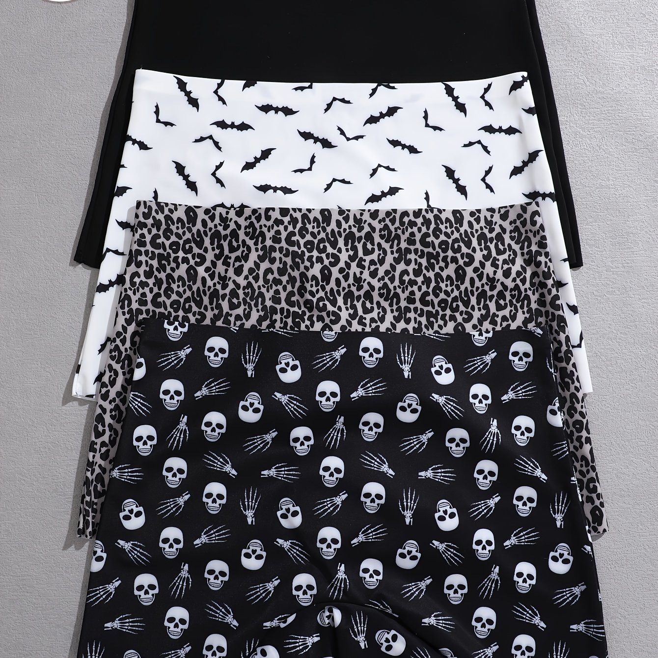 TEMU 4pcs Seamless Gothic Style Skull And Briefs, Breathable, Stretchy, And Comfortable Women's Underwear