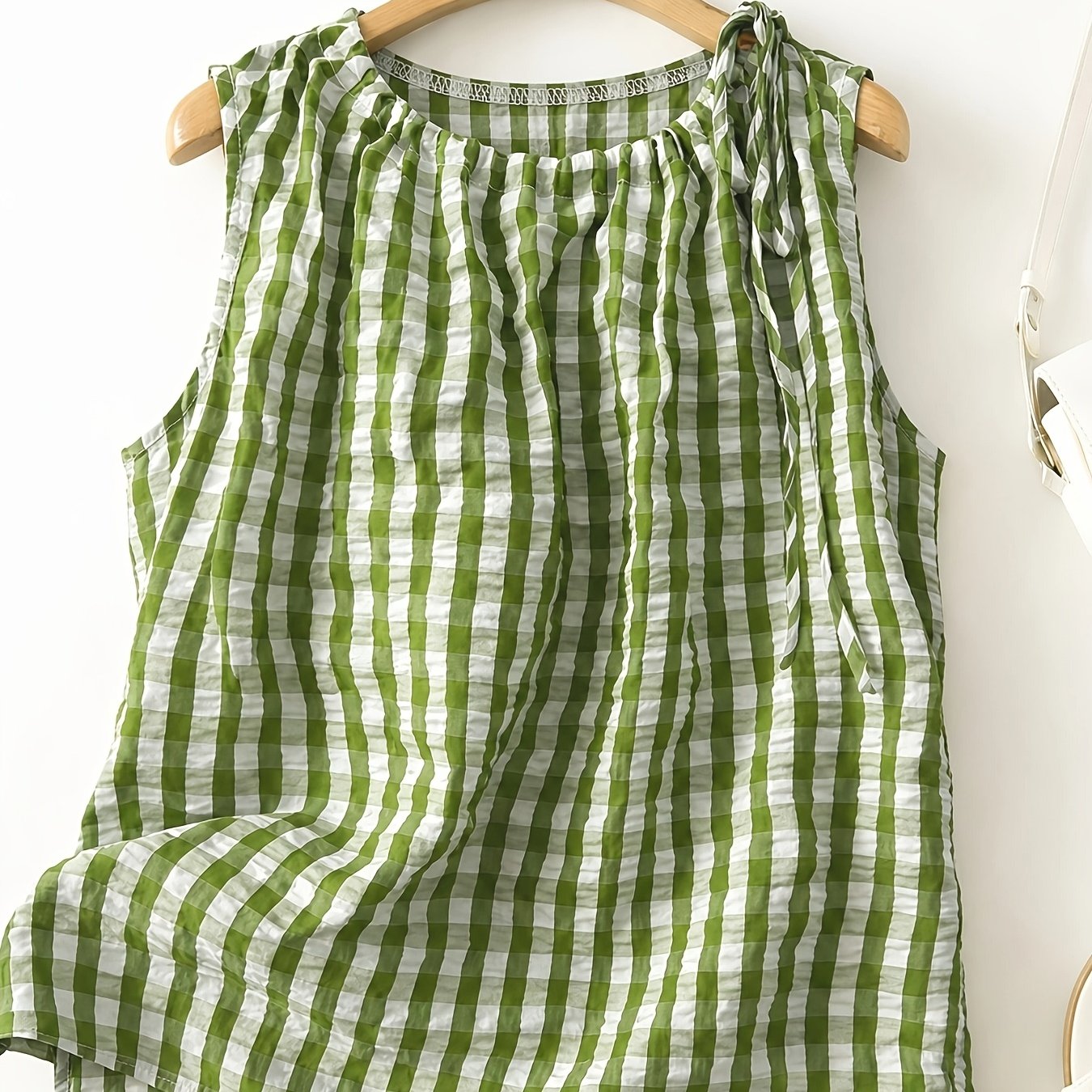 TEMU New Summer Plaid Sleeveless Women's Shirt. Loose-fit Tie Round Neck Vest, Suitable For Beach Travel And Work Sleeveless Shirt For Women
