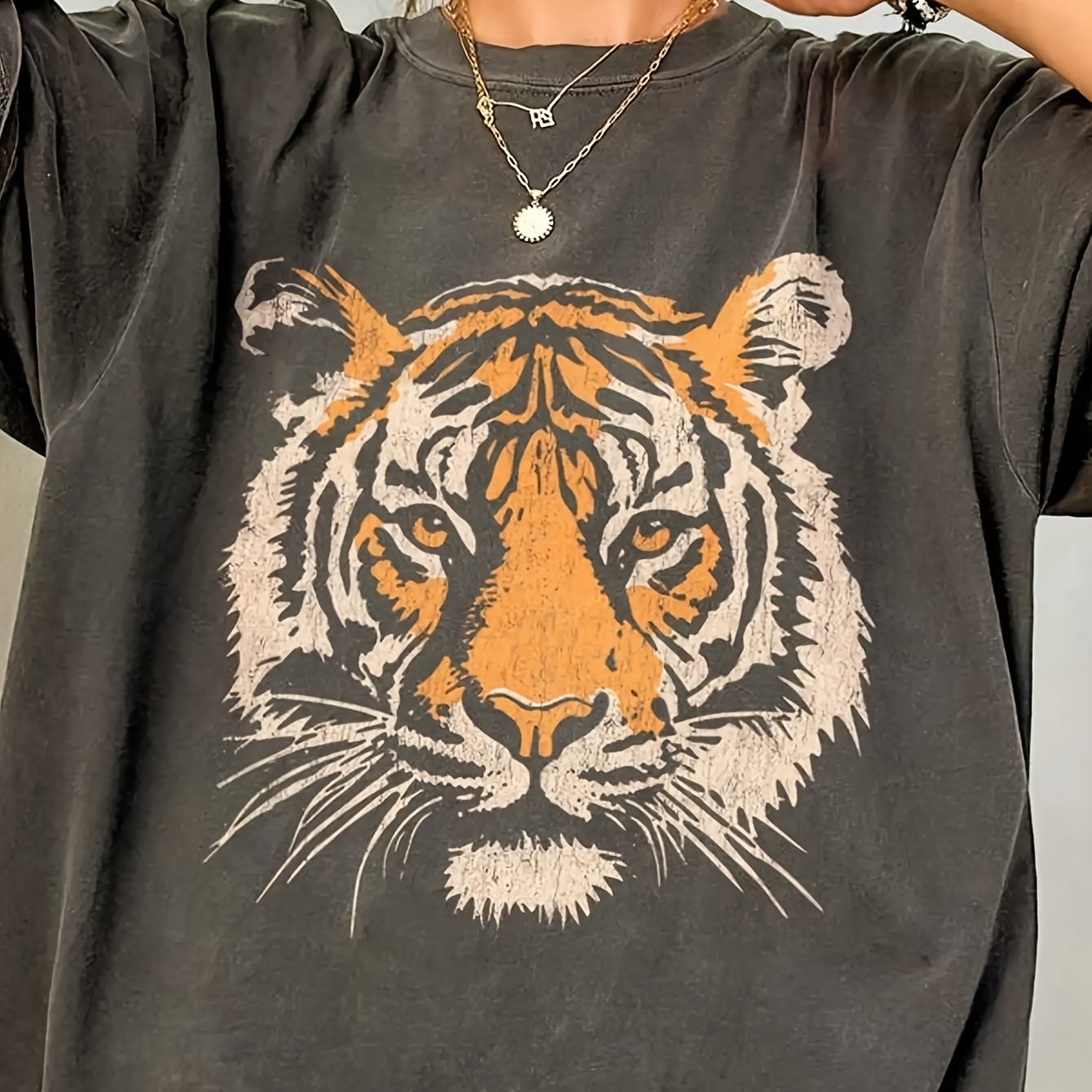 TEMU Plus Size - Plus Size - Women's Vintage Tiger Face Print Washed T-shirt - Loose Casual Short Sleeve Round Neck Summer Beachwear, Soft Breathable