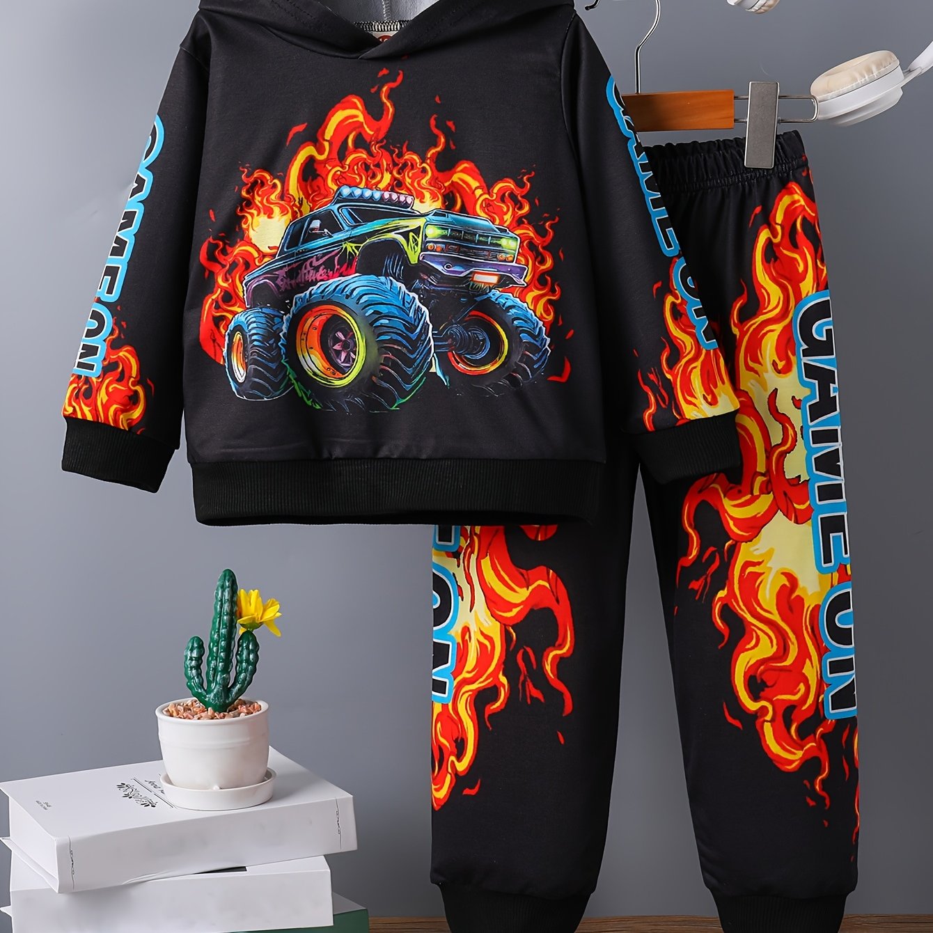 Image of Boys' Spring/autumn Cool And Stylish 2-piece Set With Colorful Car And Flame Print, Comfortable Hooded Top + Long Pants Set, Perfect For Outdoor