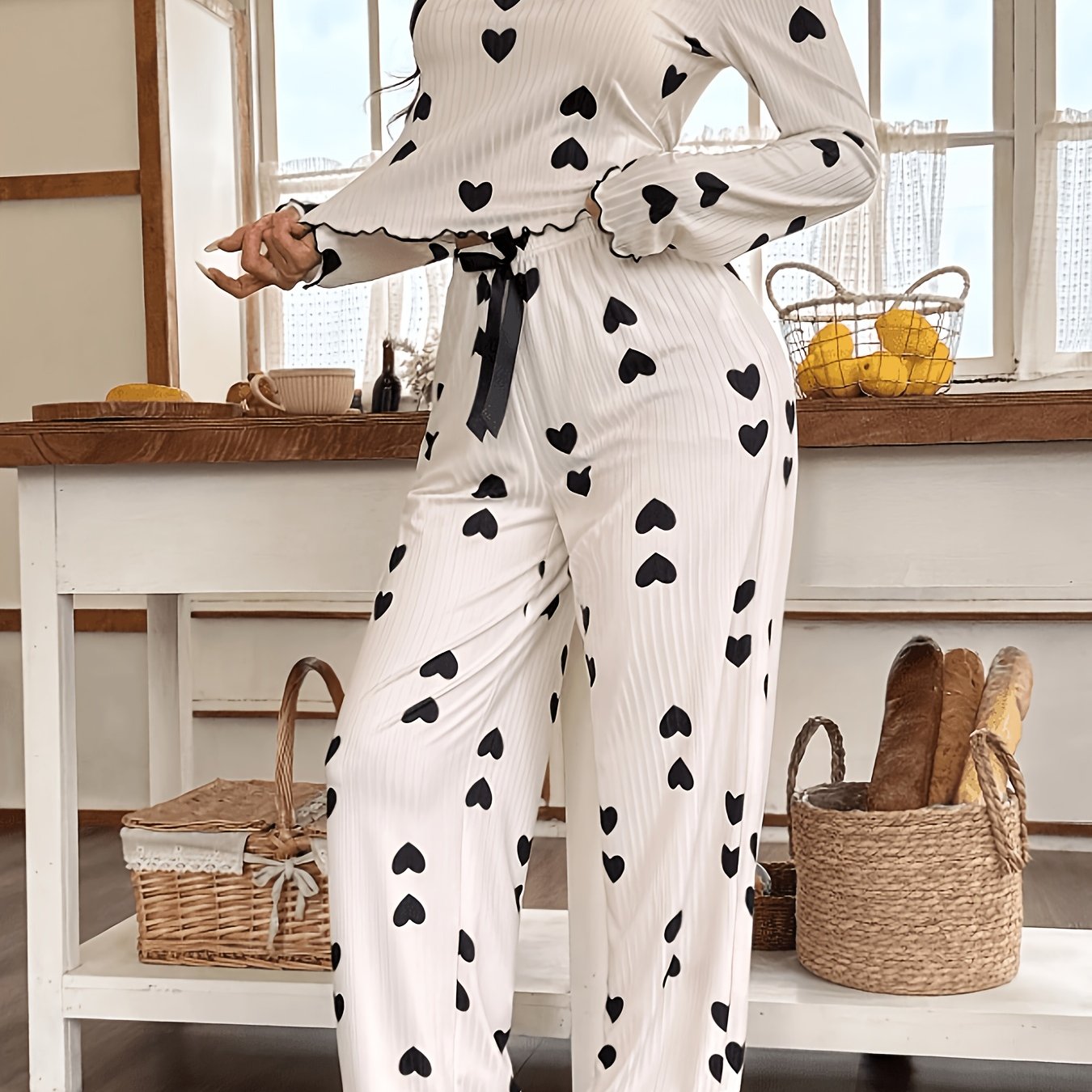 TEMU 2026 's Day Fall Winter Women's Warm 2pcs Pajama Set, Rib Fabric Heart Print Crew Neck Long Sleeve T-shirt, Soft Comfy Heart Printed Lounge Long