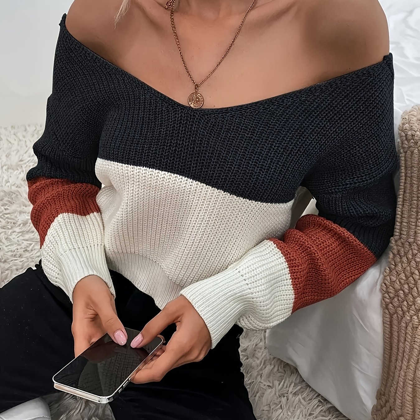 TEMU Pull Femme Automne Hiver Épaules Dénudées Col en V Color Block, Pull à Manches Longues Épais Tendance Y2K Décontracté Coupe Slim Streetwear