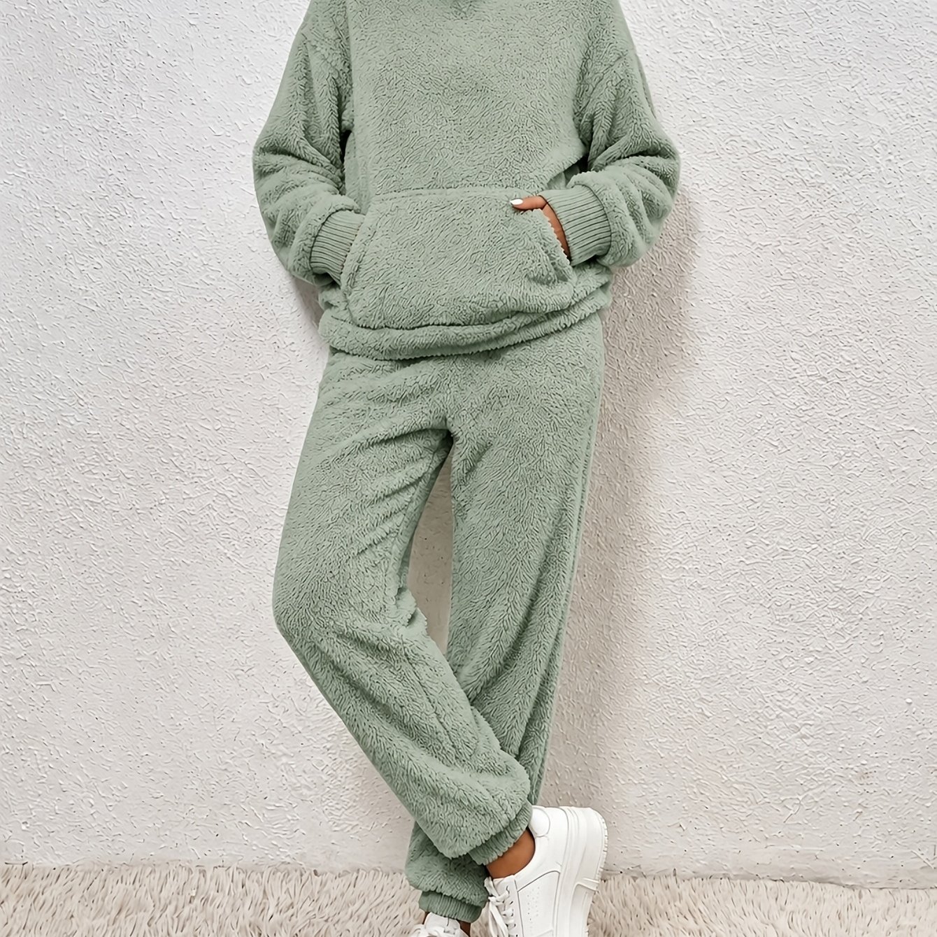 Plus Size Cozy Women Teddy Fleece 2pcs Outfit, Long Sleeve Hooded Sweatshirt With Kangaroo Pocket & Fleece Lined Warm Pants, , Fall Winter Loungewear Set, Suitable For & Casual Outdoor Outfits