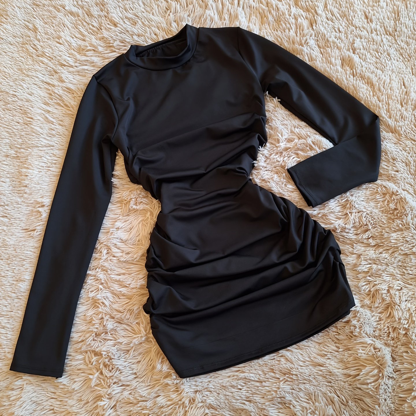 E-shop Damen-Midikleid im europäischen amerikanischen Stil mit Rundhalsausschnitt, schmaler Passform, plissiertem Saum hüftbetonendem Schnitt