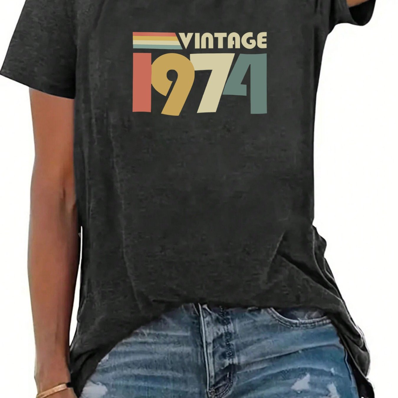 TEMU Fashionable Women's Short-sleeve T-shirt With A Round Neck Featuring A Colorful Letter And Number Pattern