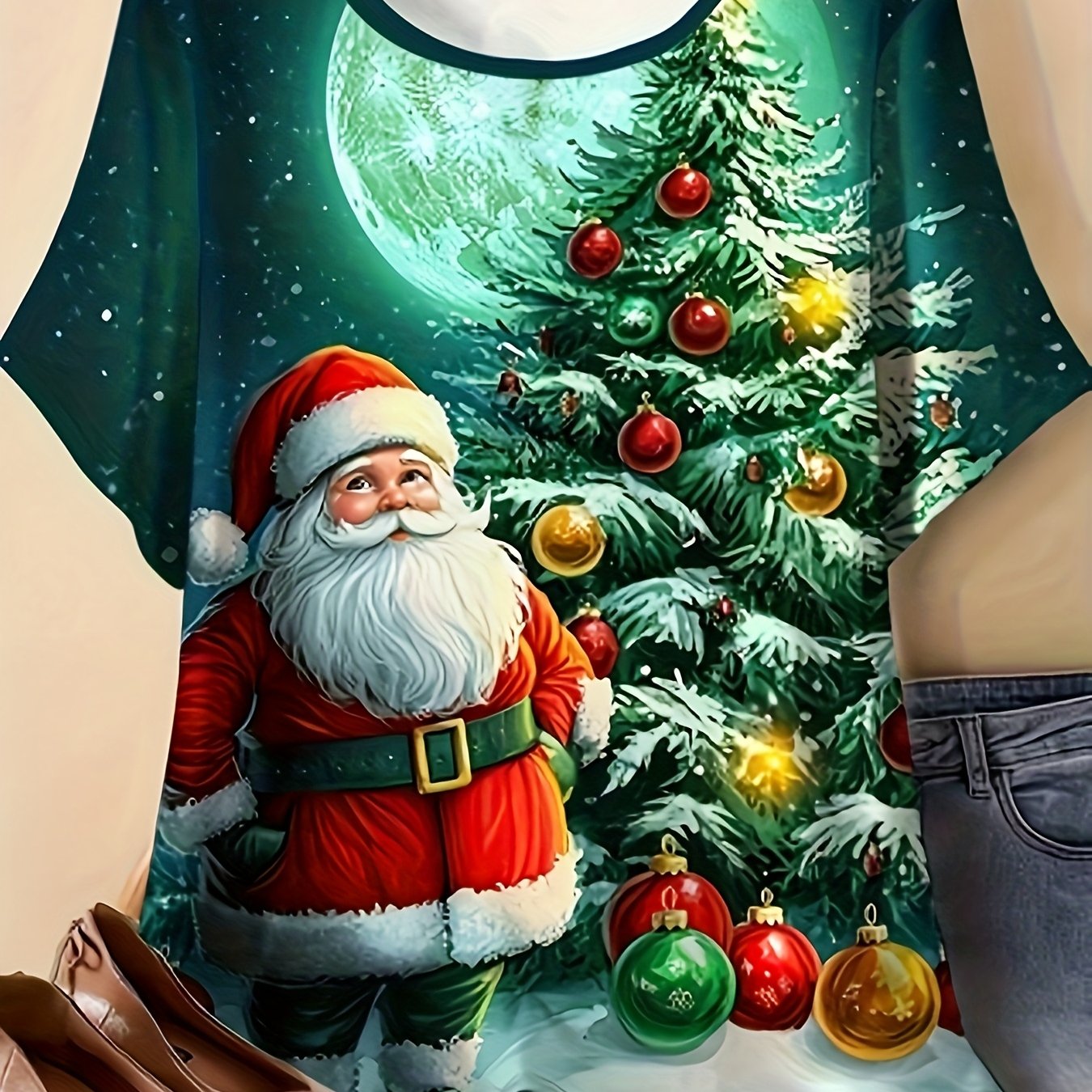 TEMU Plus Size - Plus Size - Women's Santa Claus And Christmas Tree Patterned Printed T-shirt - Casual Short-sleeve Round Neck Top, Featuring A Art