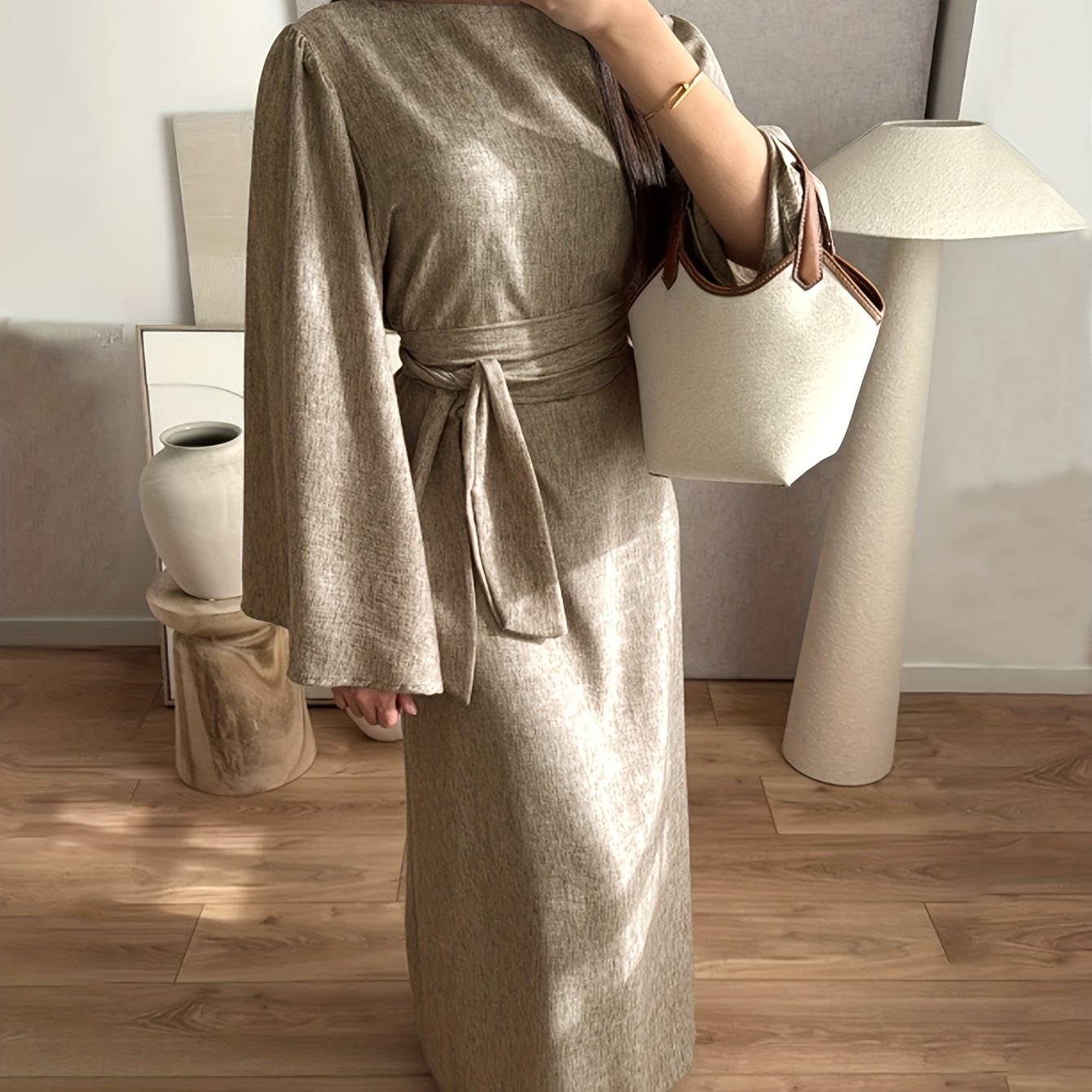 E-shop Elegantes langärmeliges Kleid mit Rundhalsausschnitt, hoher Taille, geraffter Taille Bindegürtel, anmutiges langes Kleid