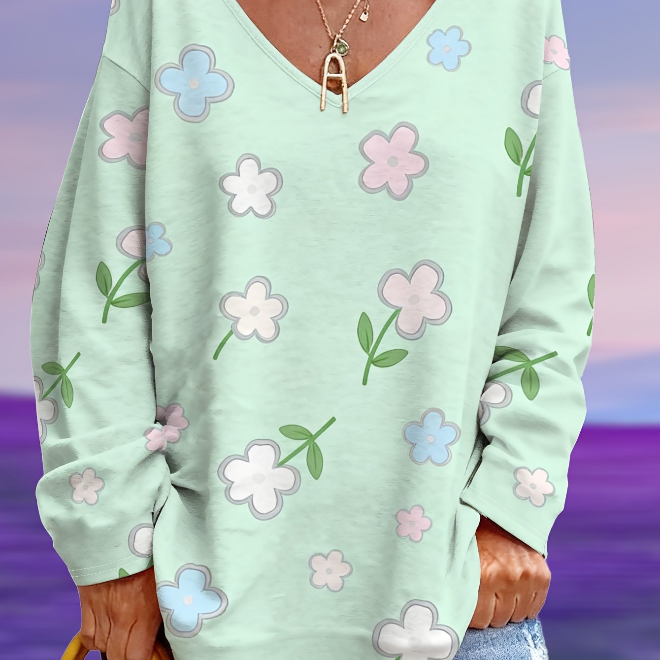 TEMU Plus Size - Plus Size - Plus Size Women' Green Floral Loose V-neck T-shirt, A That And Conceals