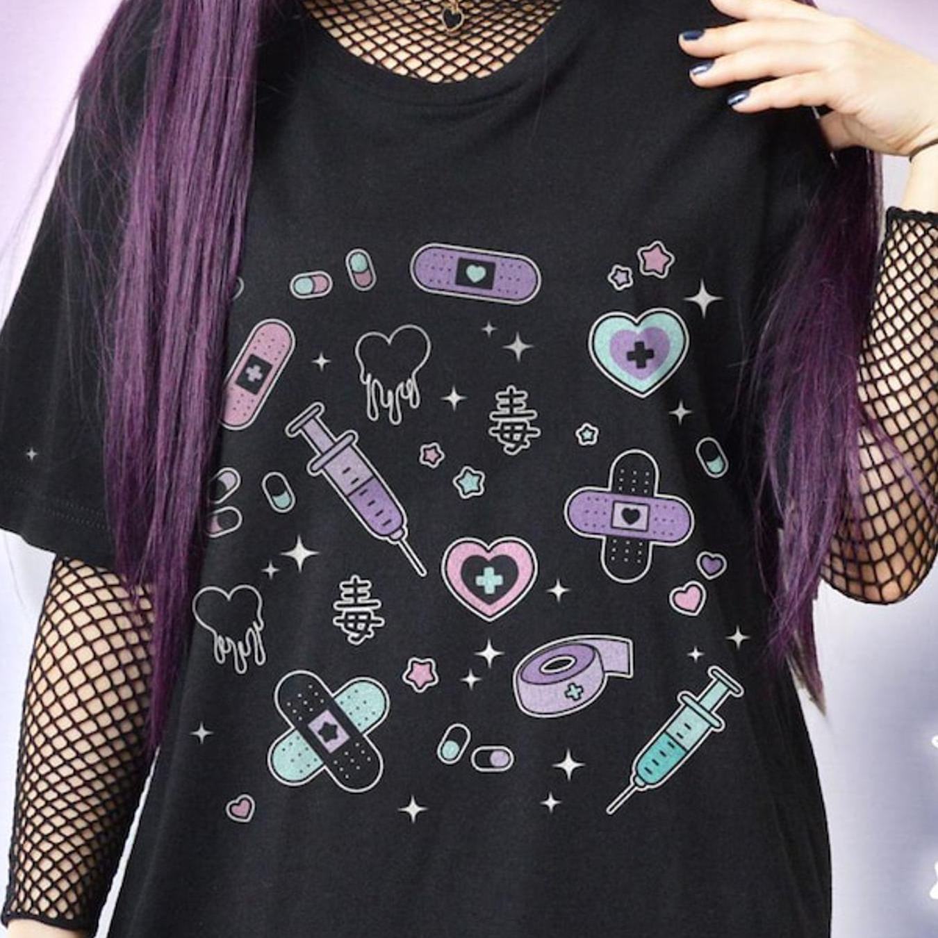 Poison Menhera Kei T-shirt Harajuku Pastel Goth Pills Kawaii Clothing Yamikawaii Aesthetic