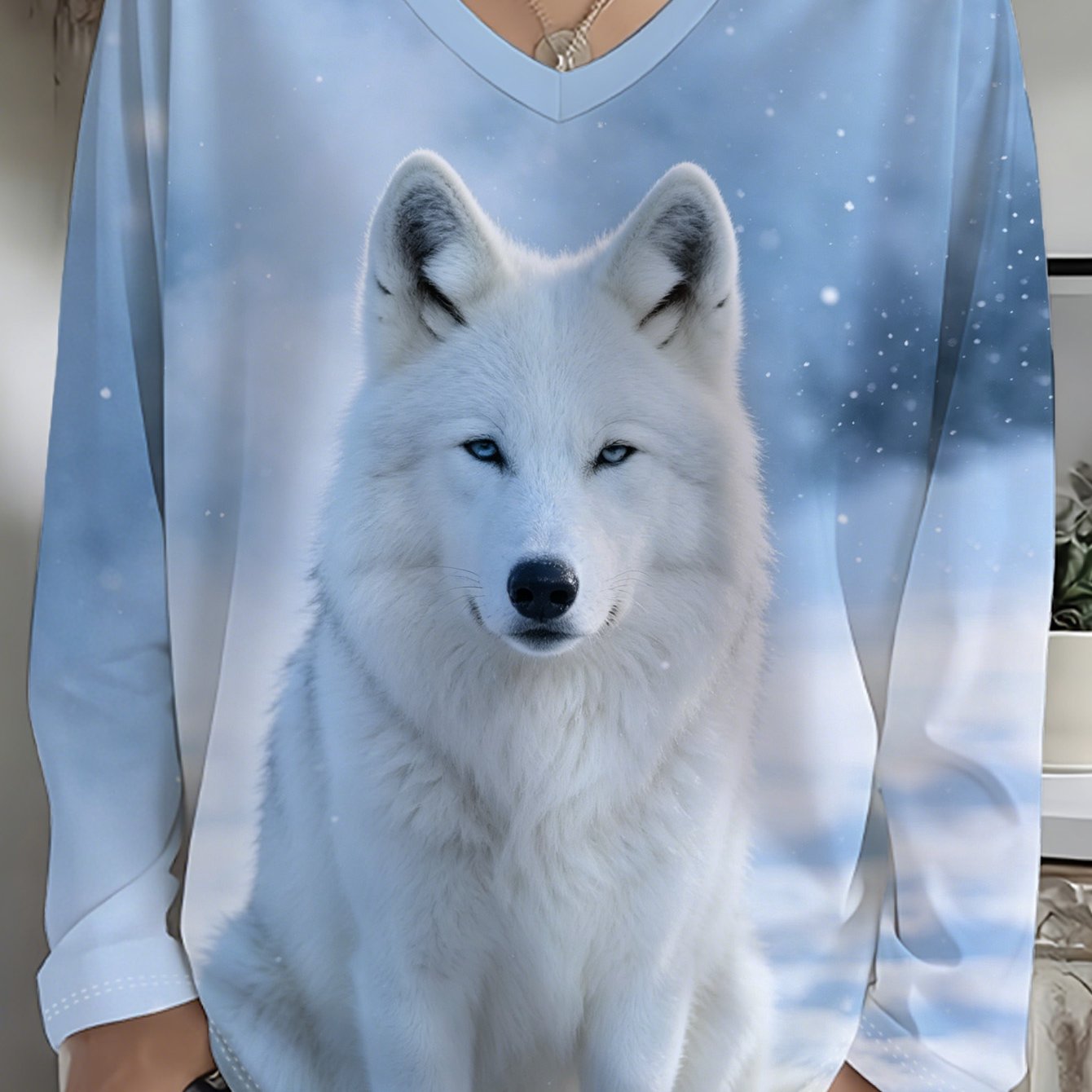 TEMU Plus Size Loose V-neck Long Sleeve Women' Blue Gradient Starry Sky Background White Arctic Wolf Realistic Animal Pattern Comfortable