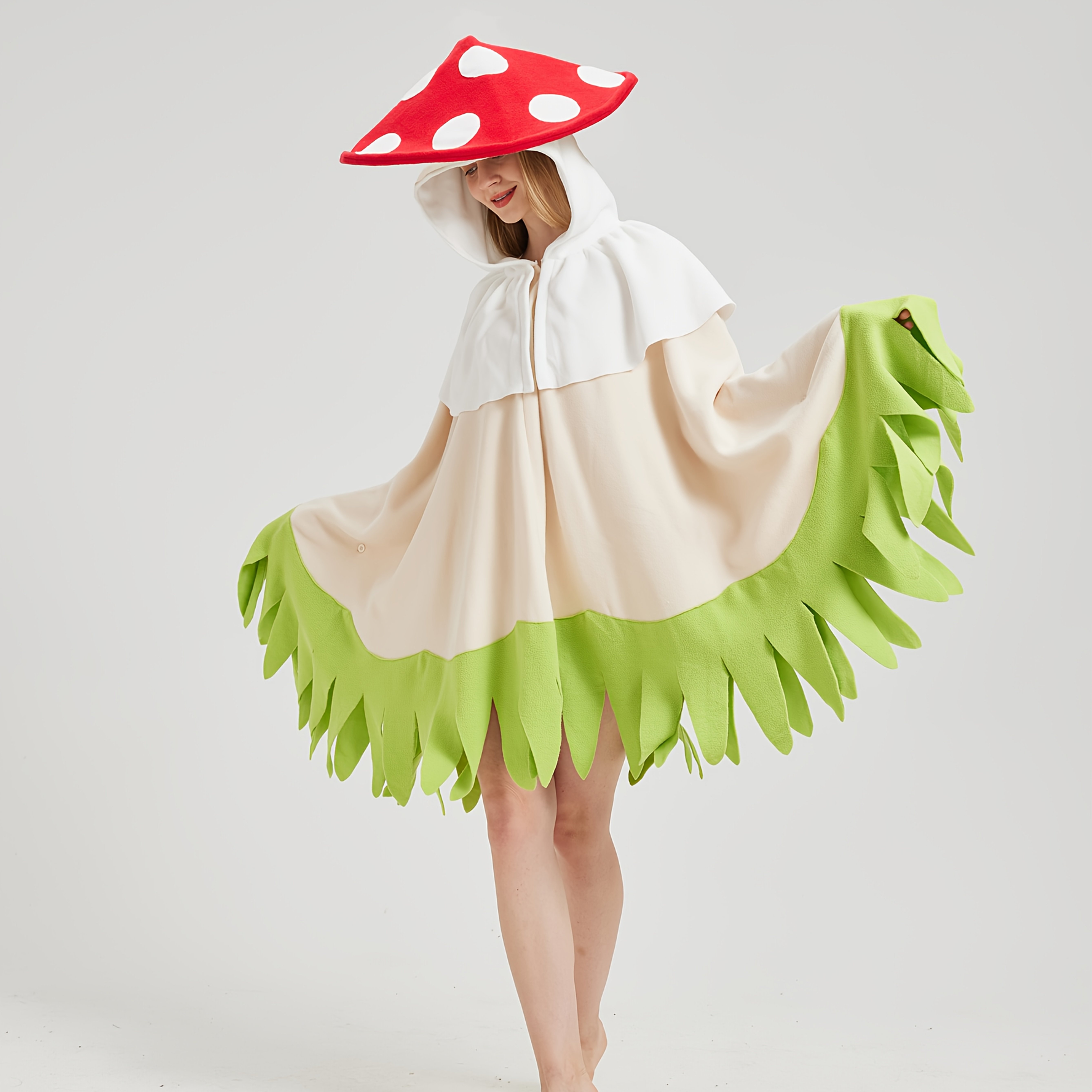 A Grass Red Mushroom Cape Suitable For Men And Women, Cosplay Costume Party, Halloween Music Festival Costume