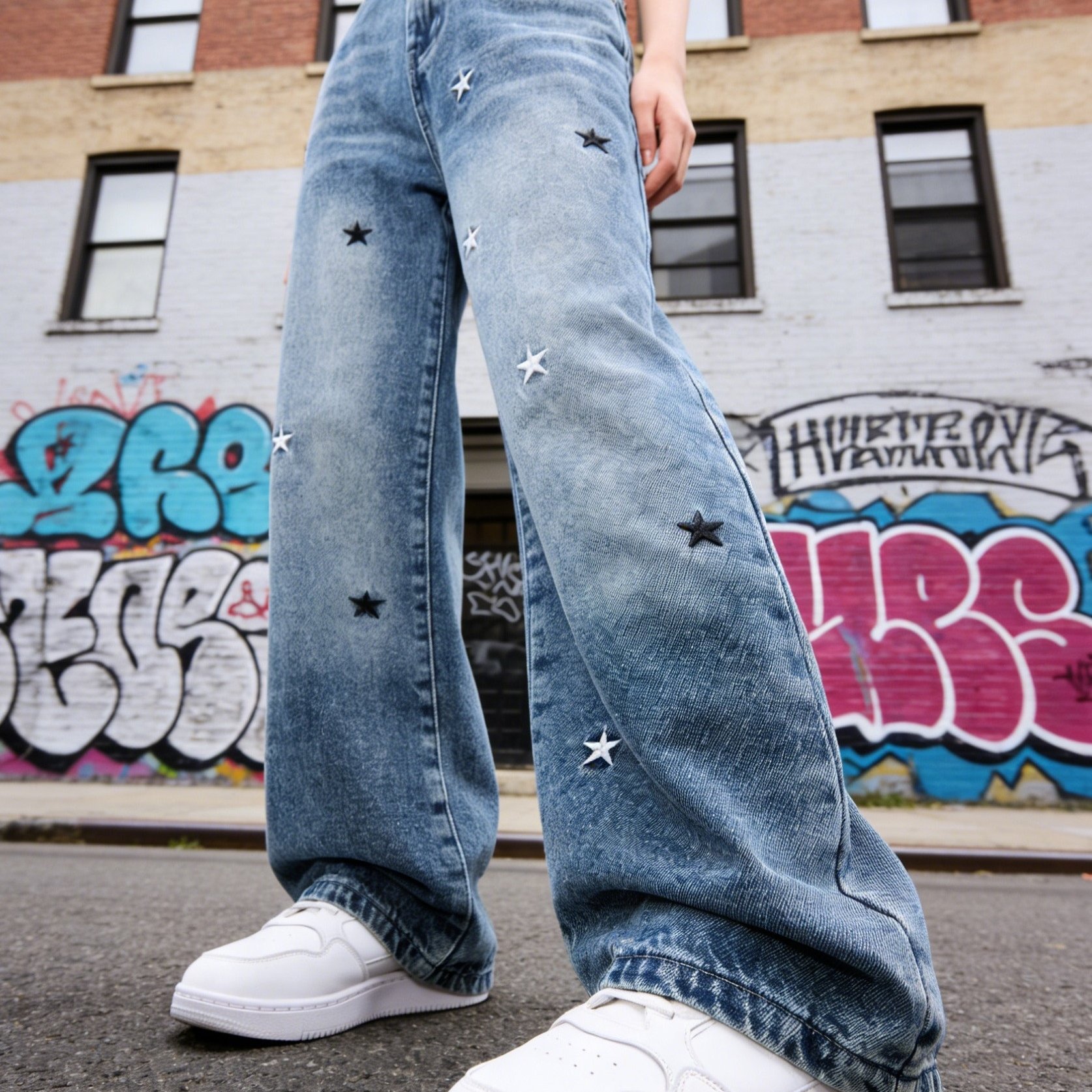 Image of Girls' Outdoor Casual -print Straight-leg Jeans, Versatile For Daily Wear, Autumn/winter Clothing