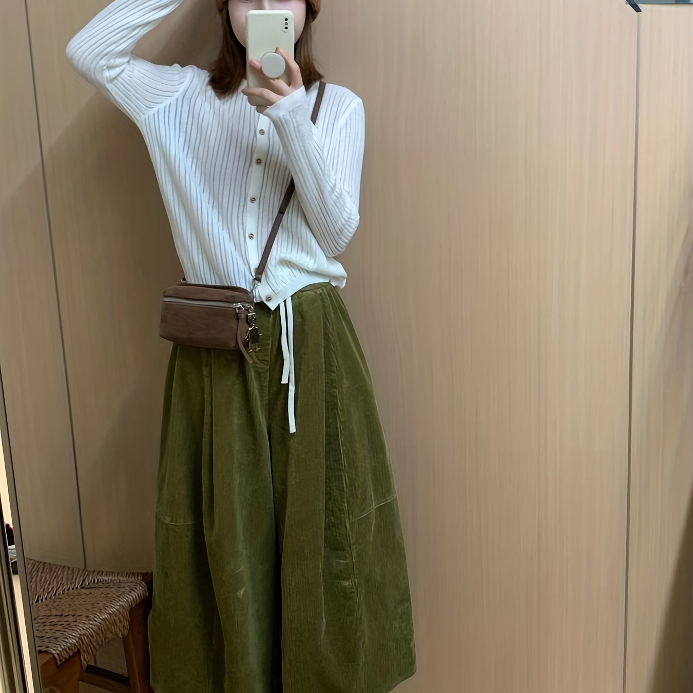 TEMU プラスサイズ 和韓風 フでミニマリストなワイドレッグデザイン コーデュロイパンツ カジュアルで万能 ルーズフィット ハイウエストパンツ＆スカート レディース ワイドレッグドパンツ 秋用ハイウエストカジュアルパンツ