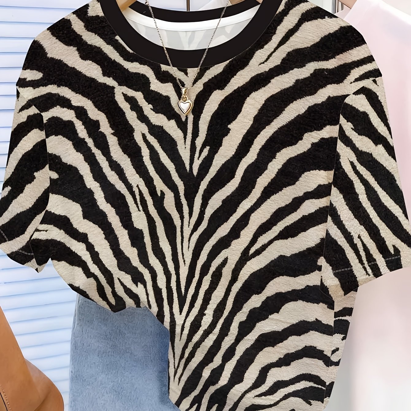 TEMU Zebra Print T-shirt Women's Summer Black Solid Round Neck Loose Short Sleeve Classic Animal Pattern Individual Trendy Casual Top