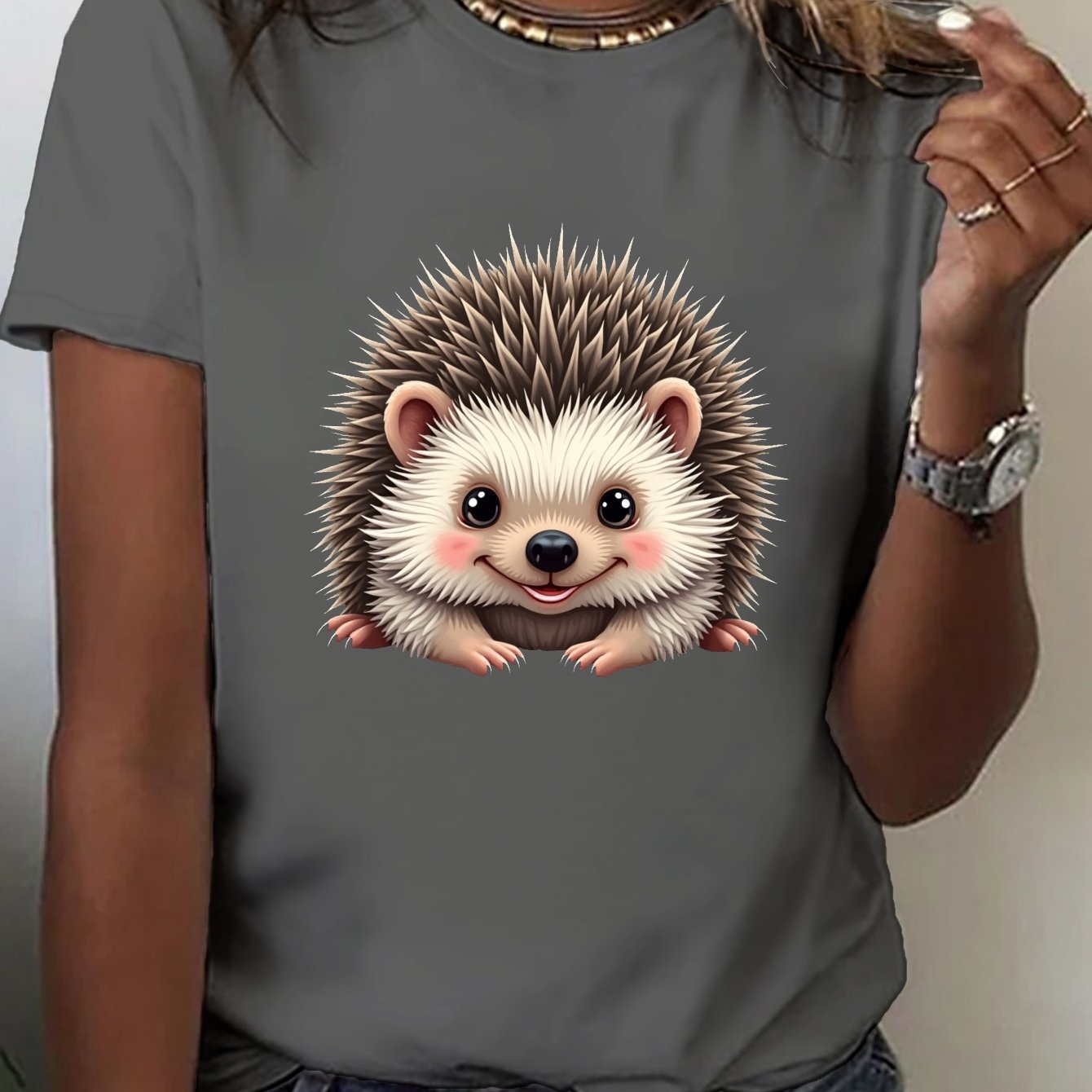 TEMU A T-shirt Featuring A Detailed Design Of A Hedgehog, With Short Sleeves And Neck, Perfect For Casual Wear In And Summer, Designed For Women