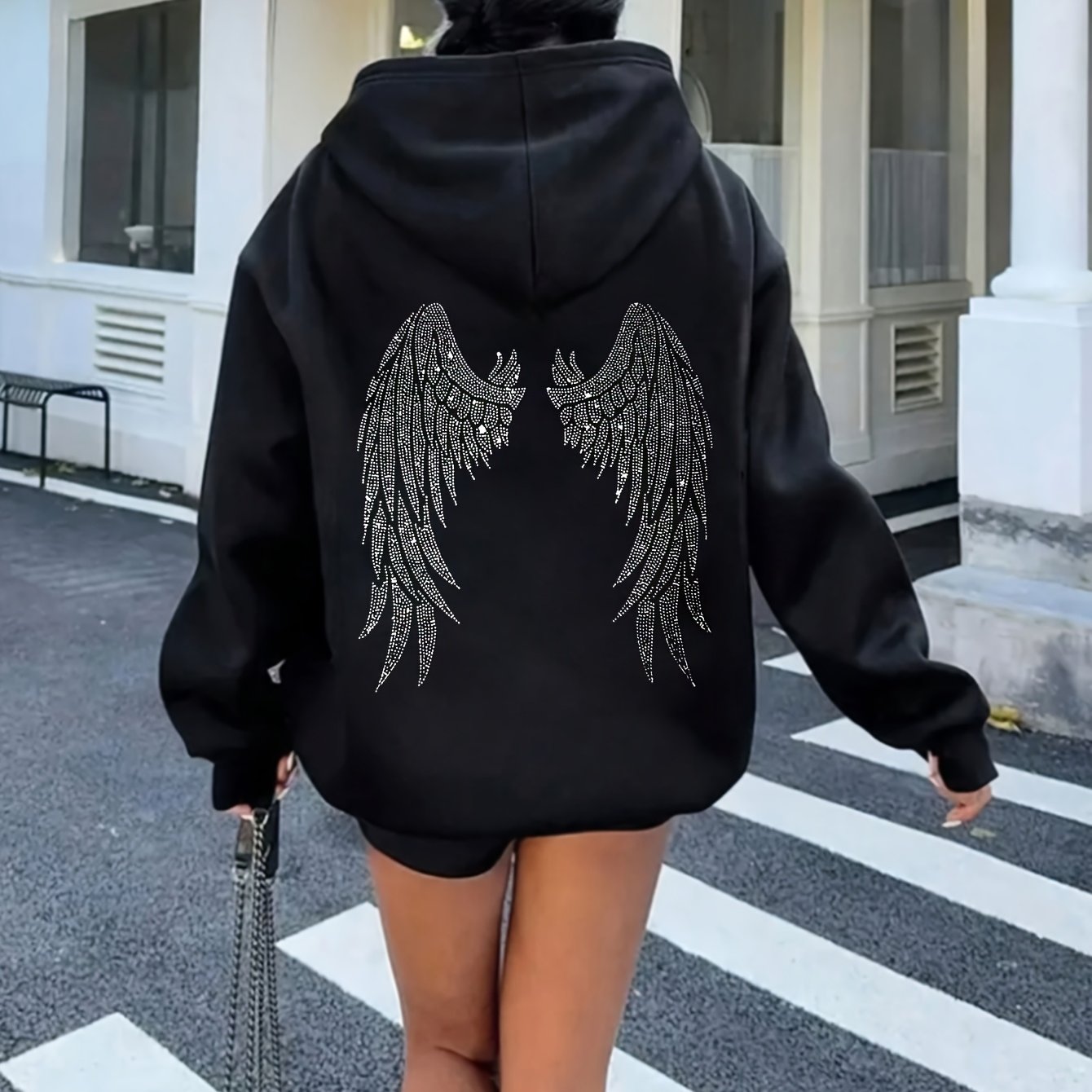 Image of -piece American-style Top! This Women's Autumn And Winter Hoodie Features A White Wing Print, Is Thickened And Warm, And Is Perfect For Casual, Versatile Wear