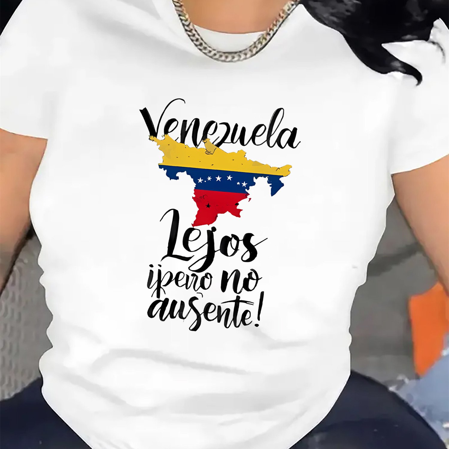 TEMU Venezuela Flag Graphic T-shirt For Women - "lejos Pero No Ausente" Lettering Casual Crew Neck Tee - Comfortable, Soft, Regular Fit - Polyester & Spandex Blend - All Season Knit Fabric Top