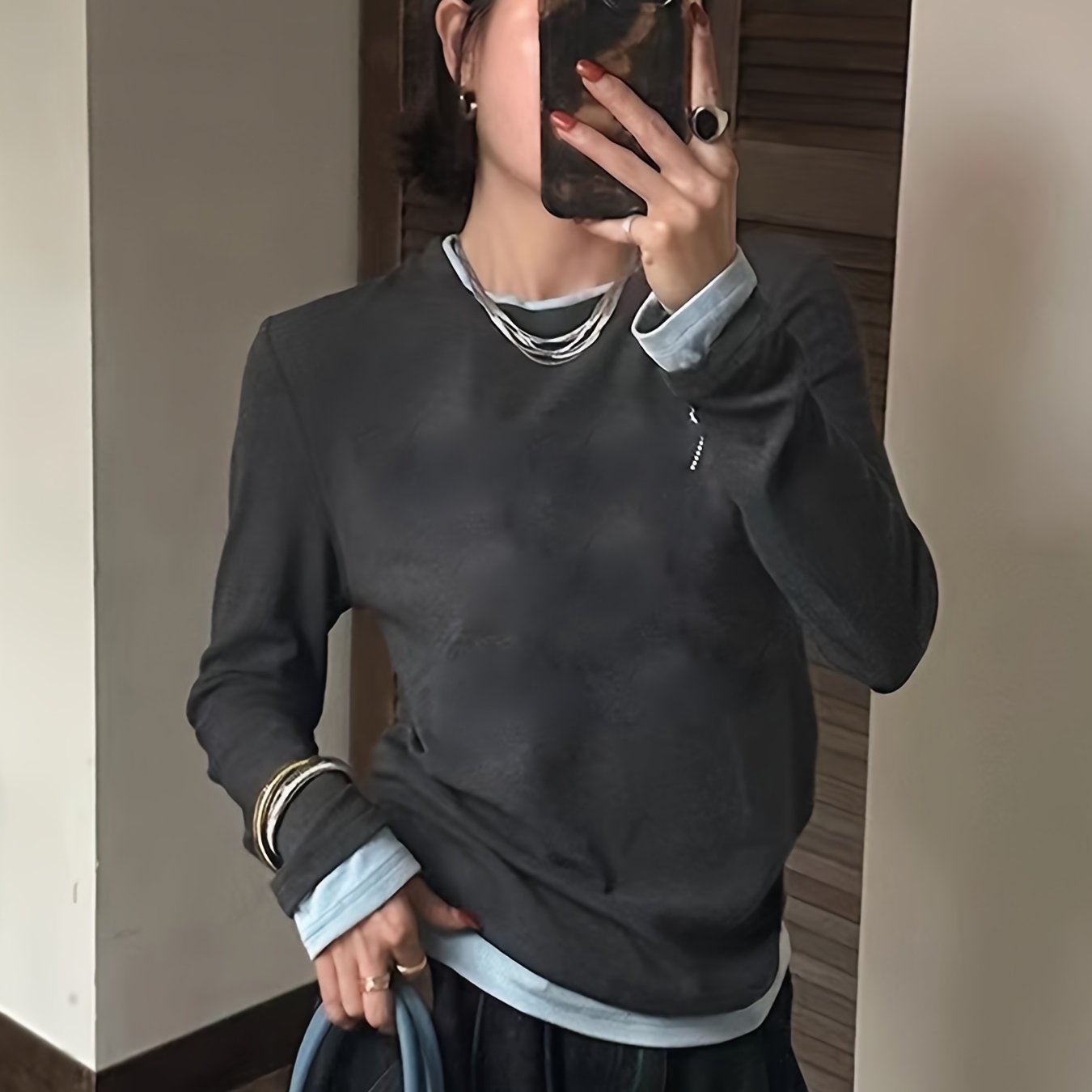 TEMU Autumn/winter Color-block 2-in-1 Look Long-sleeve T-shirt For Women, Layering Waist-cinching Slim- Layer, Cropped Regular Shoulder Top