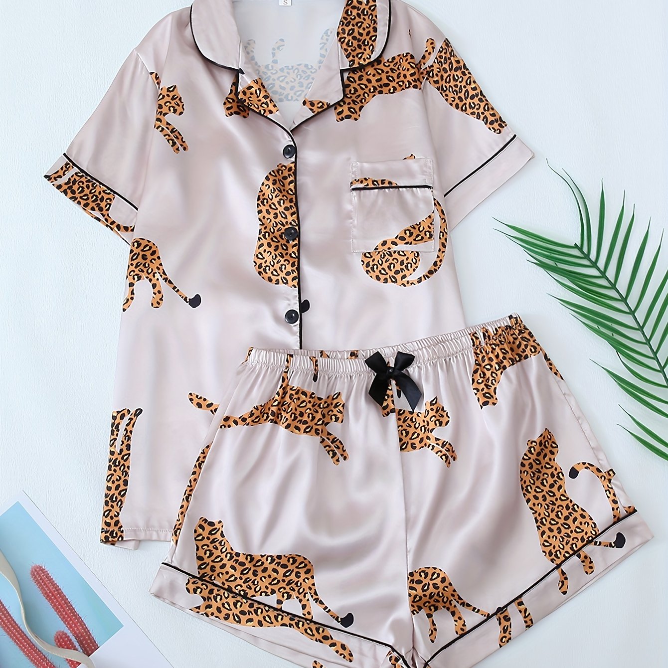 Image of -colored Leopard Print Women's Collared Pajama Set