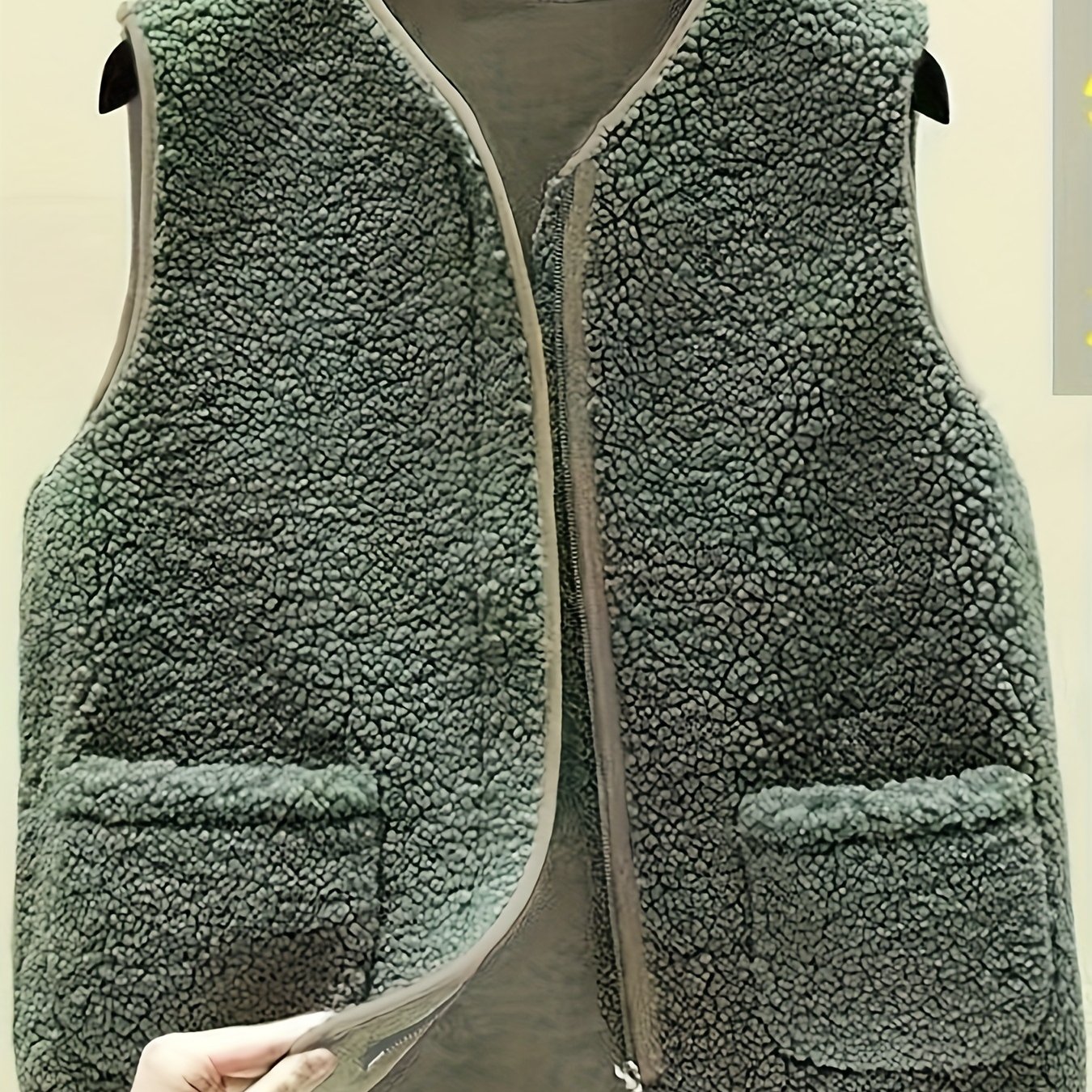 TEMU Fashionable Casual Army Green Lamb Vest For Women, Featuring Double Pockets, Wood Grain Floral Zipper, Warm And Versatile For Autumn And Winter