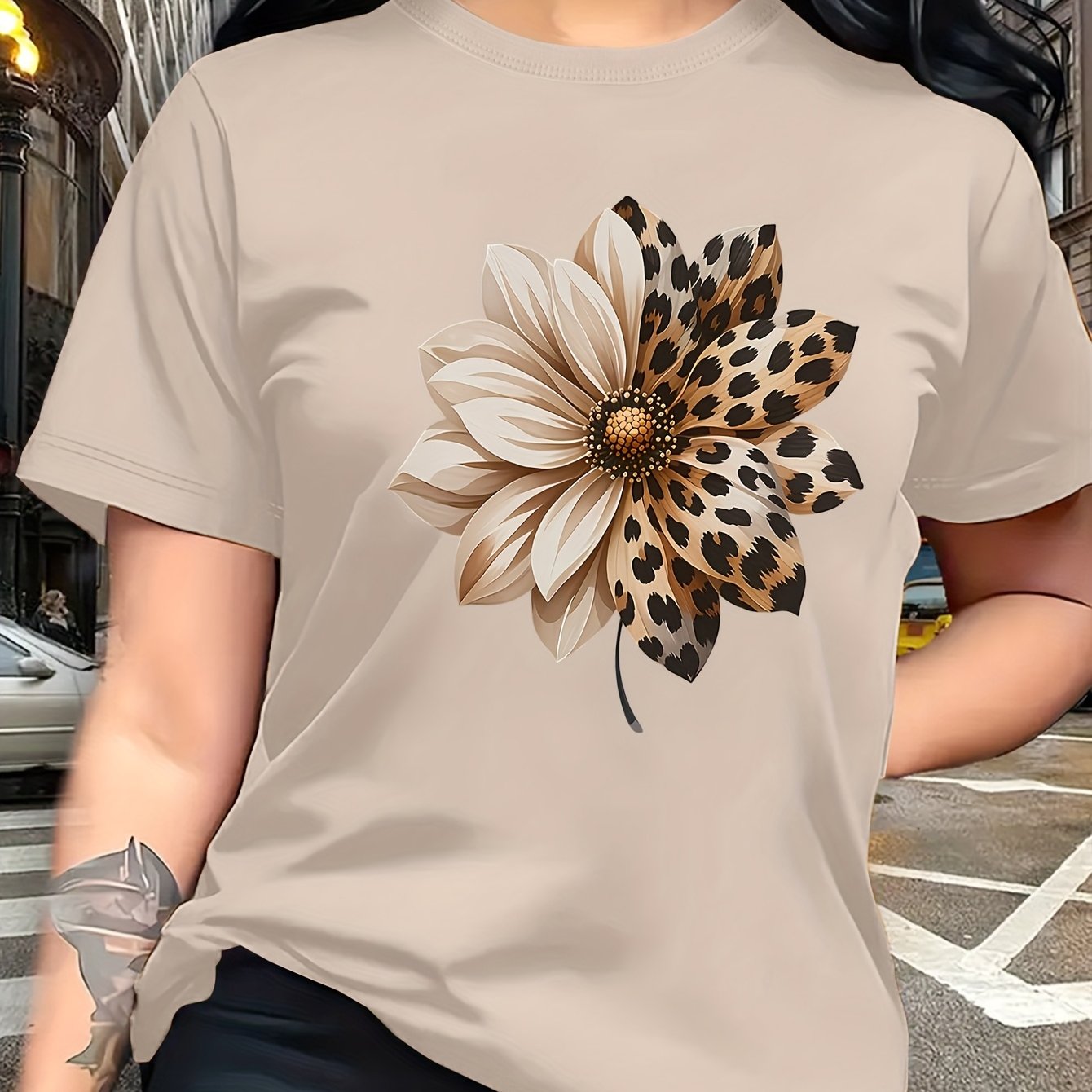 E-shop Modisches stylisches Damen-T-Shirt mit Blumendruck Leopardenmuster-Elementen, einfaches Freizeit-Kurzarm-T-Shirt mit Rundhalsausschnitt,